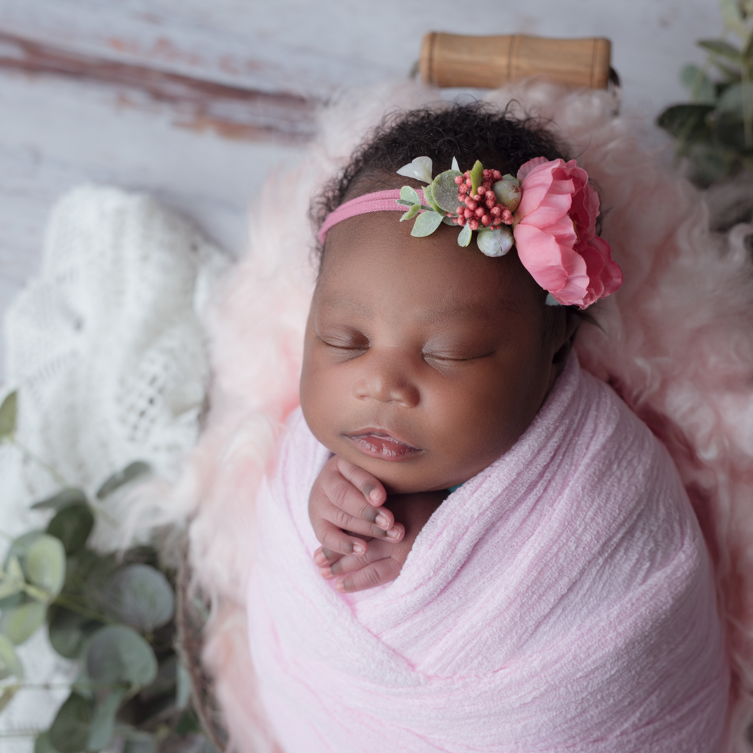 Профессиональная ретушь фотографий новорожденных. Ретушь фотографий новорожденных. Алексеева Надежда