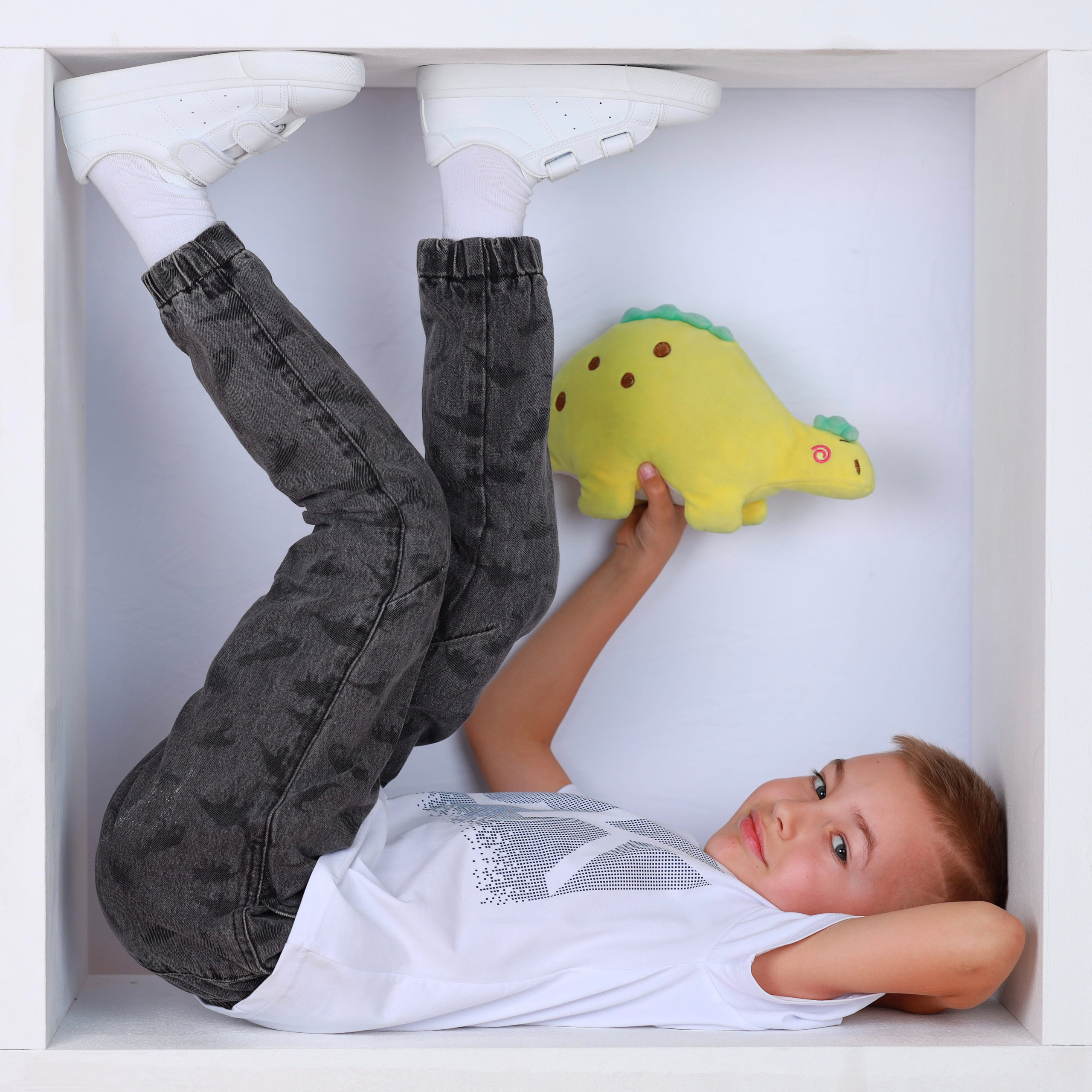 Выпускной альбом Кубики. Фотограф Выпускные альбомы Таганрог Сергей Коробченко