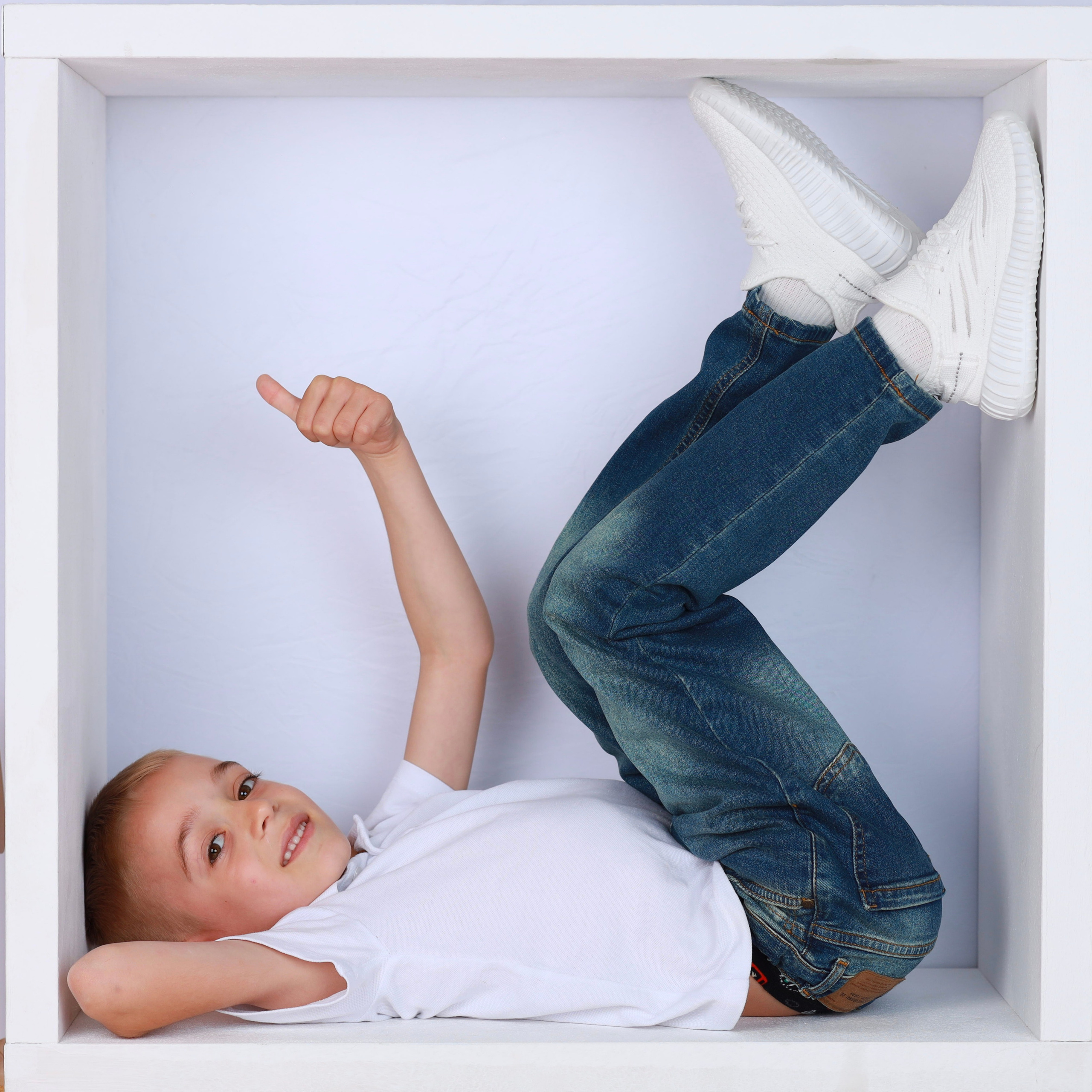 Выпускной альбом Кубики. Фотограф Выпускные альбомы Таганрог Сергей Коробченко