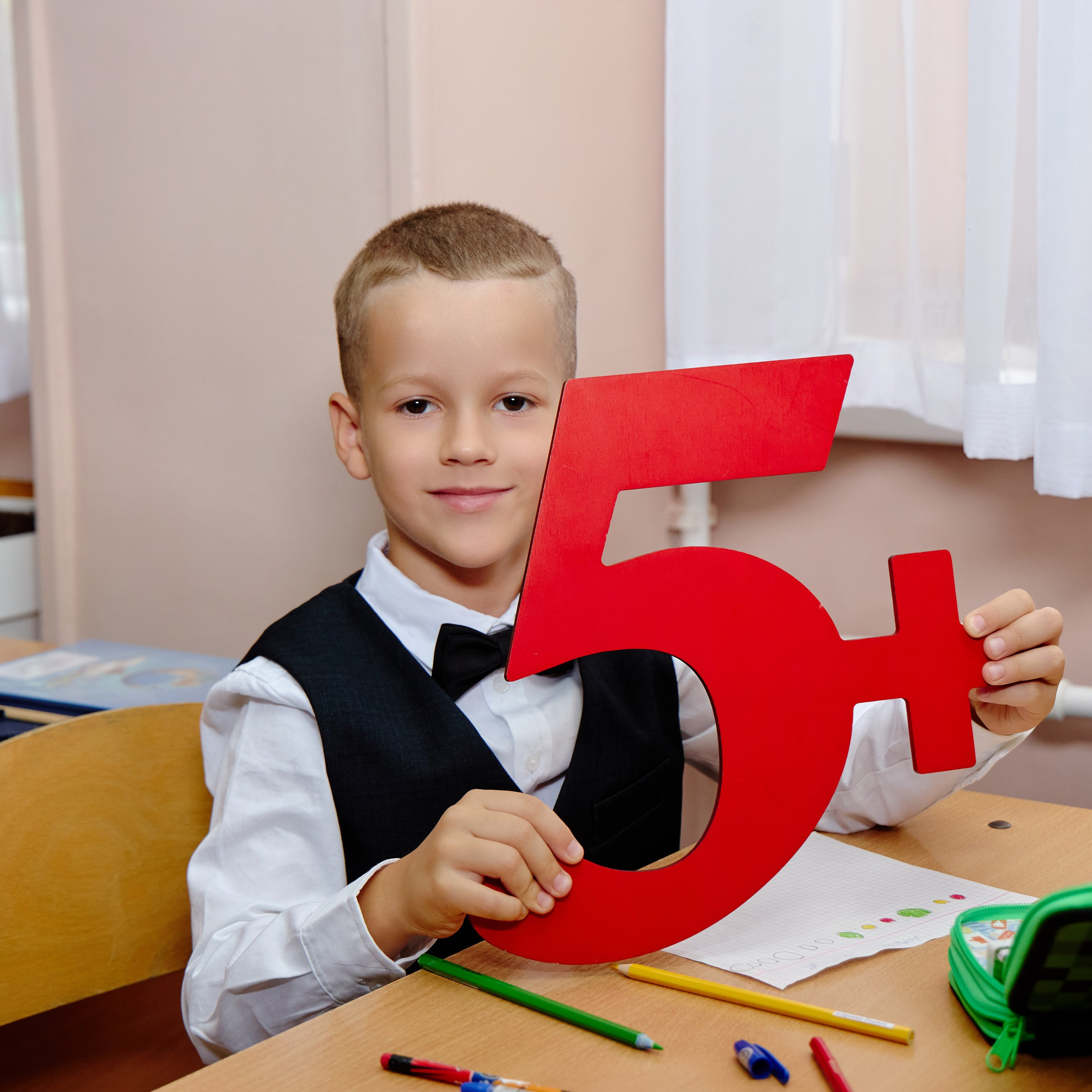 Альбом для 1 класса персональный. Фотограф Выпускные альбомы Таганрог Сергей Коробченко