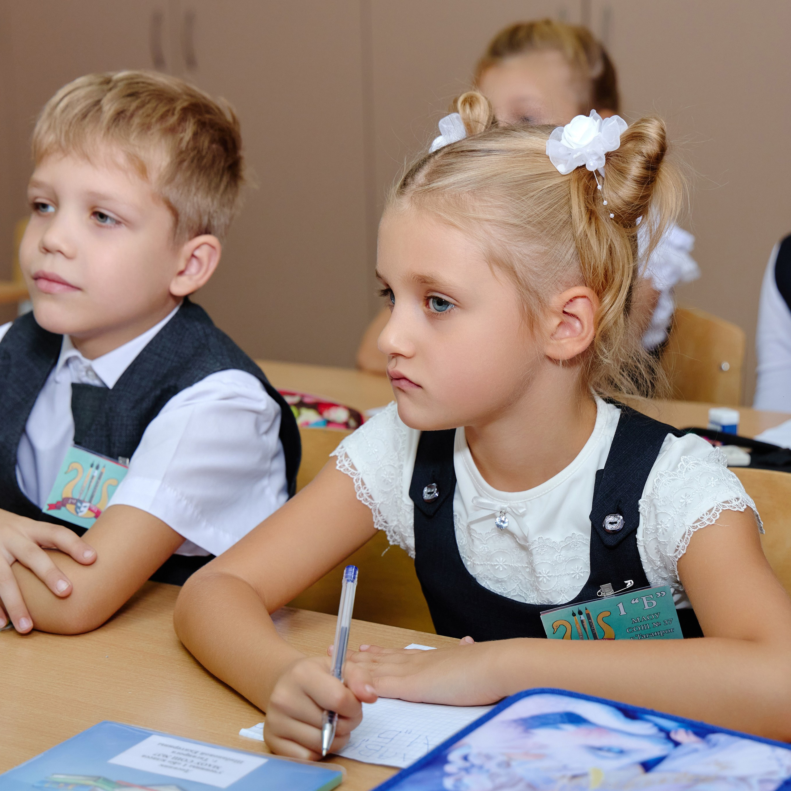Альбом для 1 класса персональный. Фотограф Выпускные альбомы Таганрог Сергей Коробченко