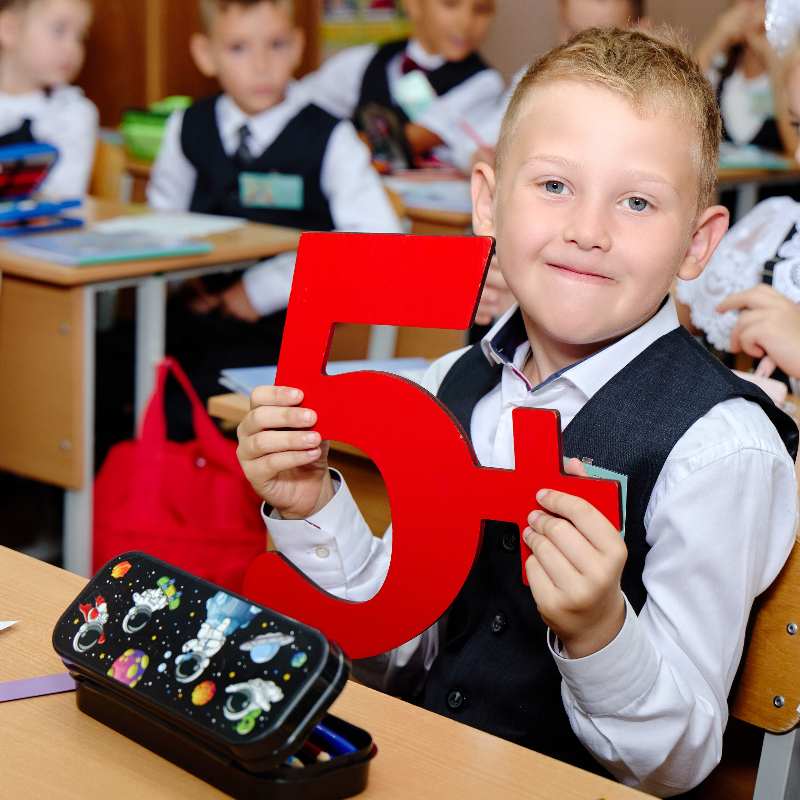 Альбом для 1 класса персональный. Фотограф Выпускные альбомы Таганрог Сергей Коробченко