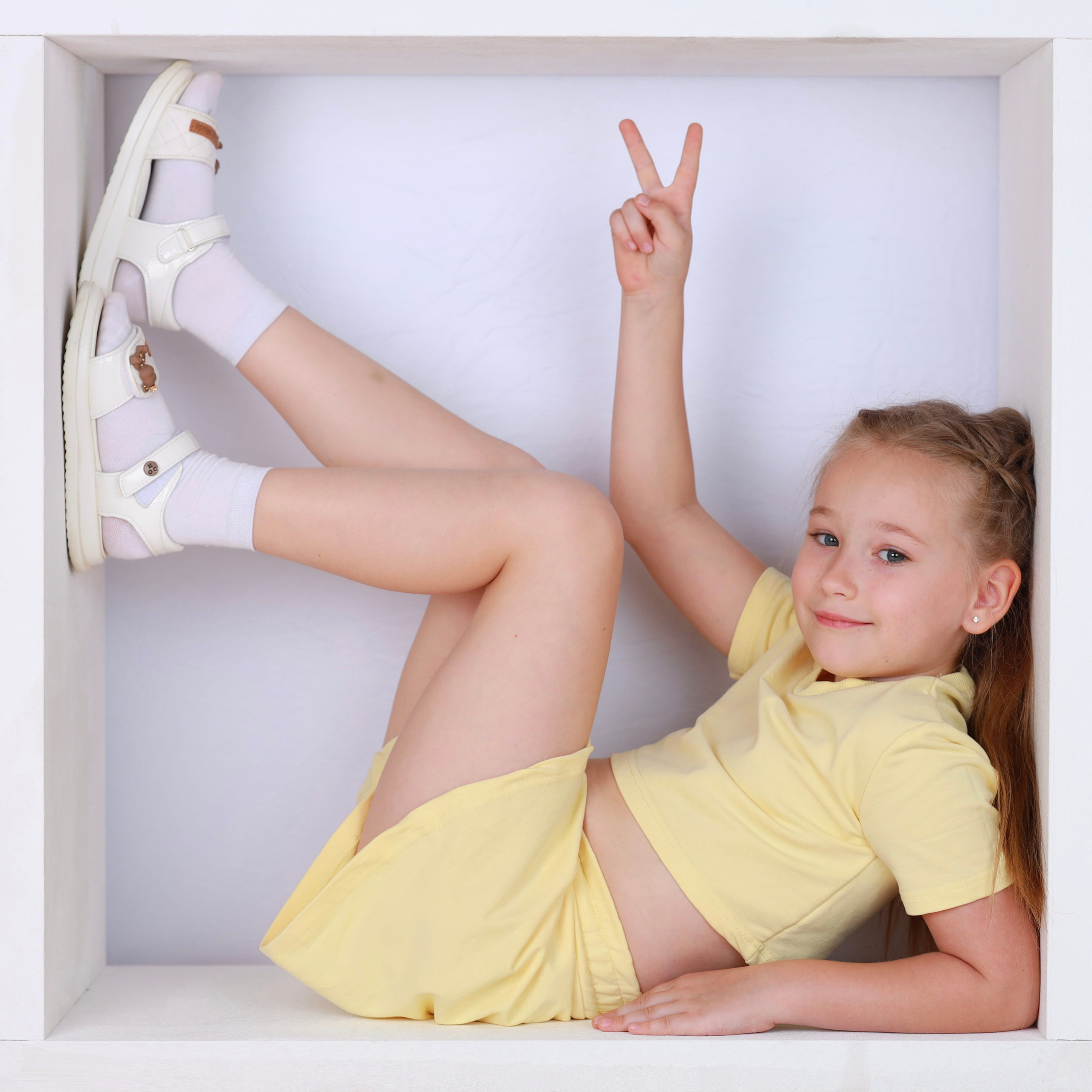 Выпускной альбом Кубики. Фотограф Выпускные альбомы Таганрог Сергей Коробченко