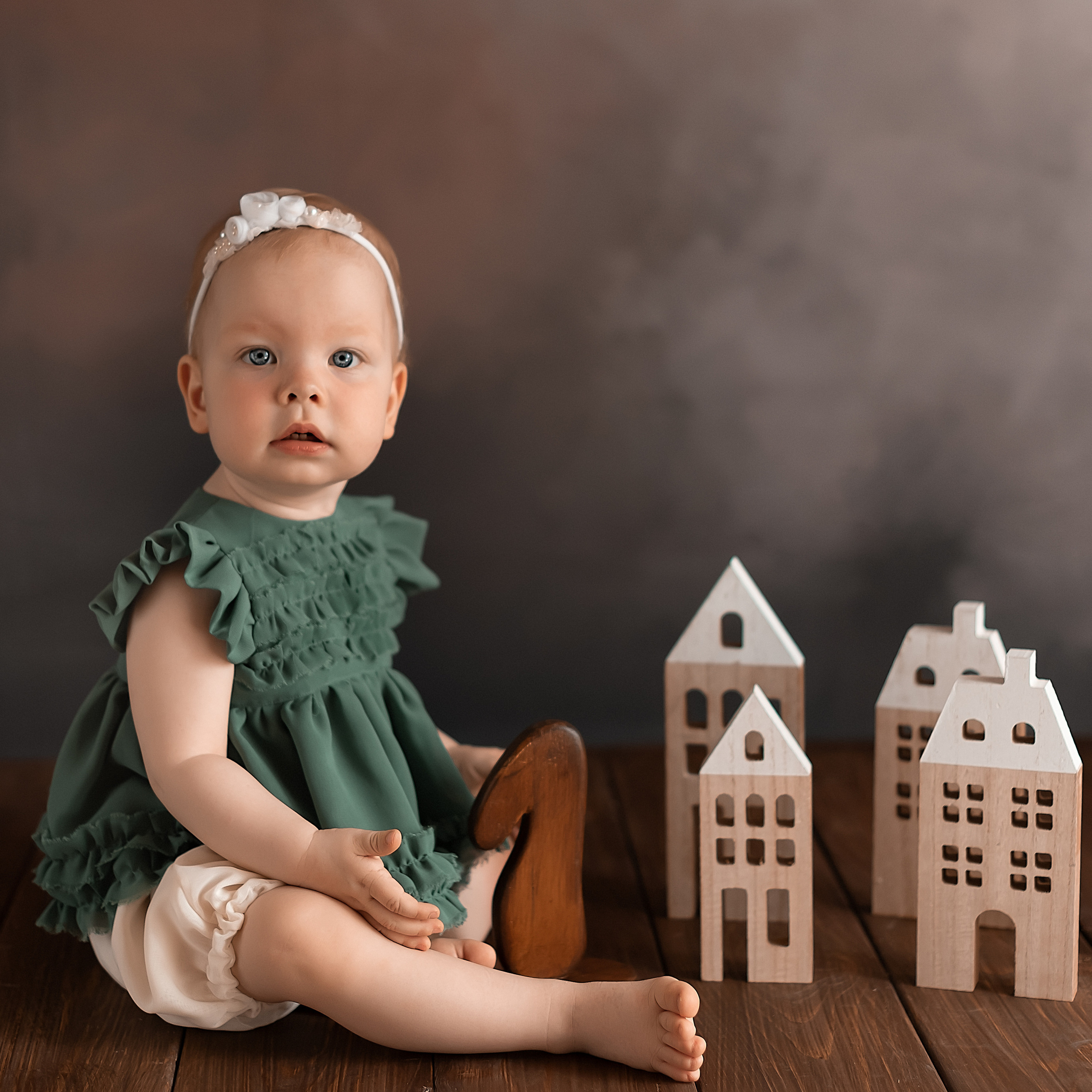 Оля 10 месяцев