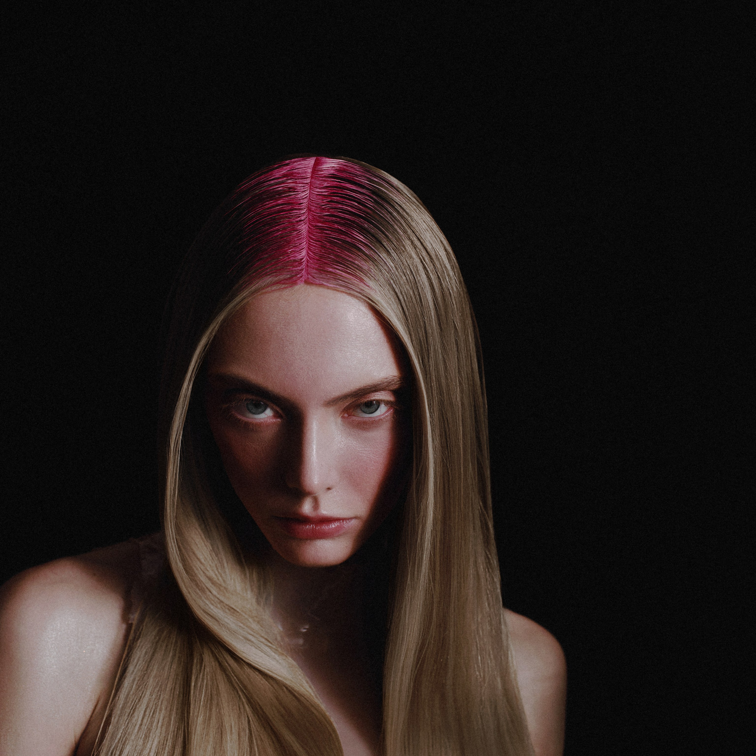 MARTA. Арт-фотограф Егор Шабанов