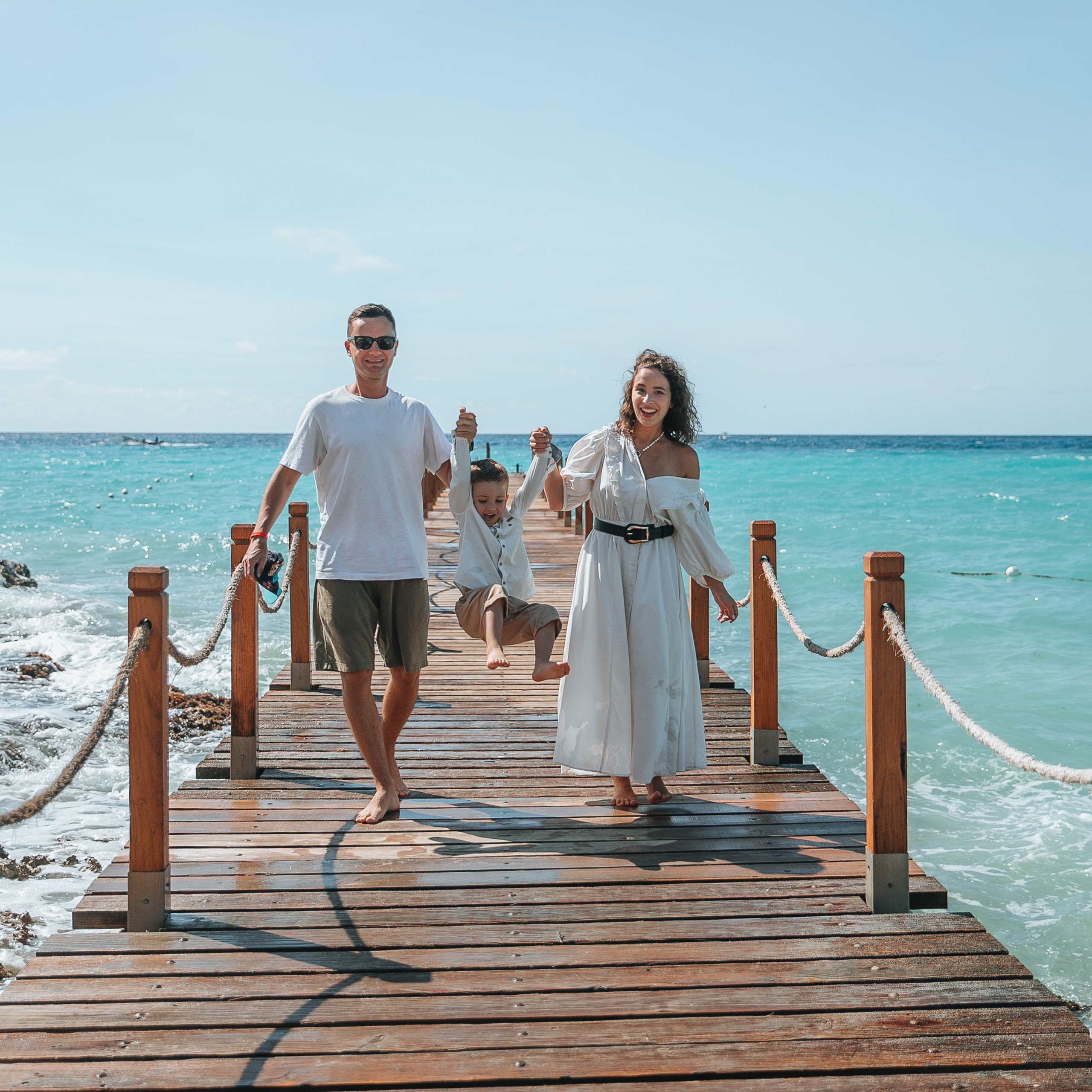 Анастасия с семьей