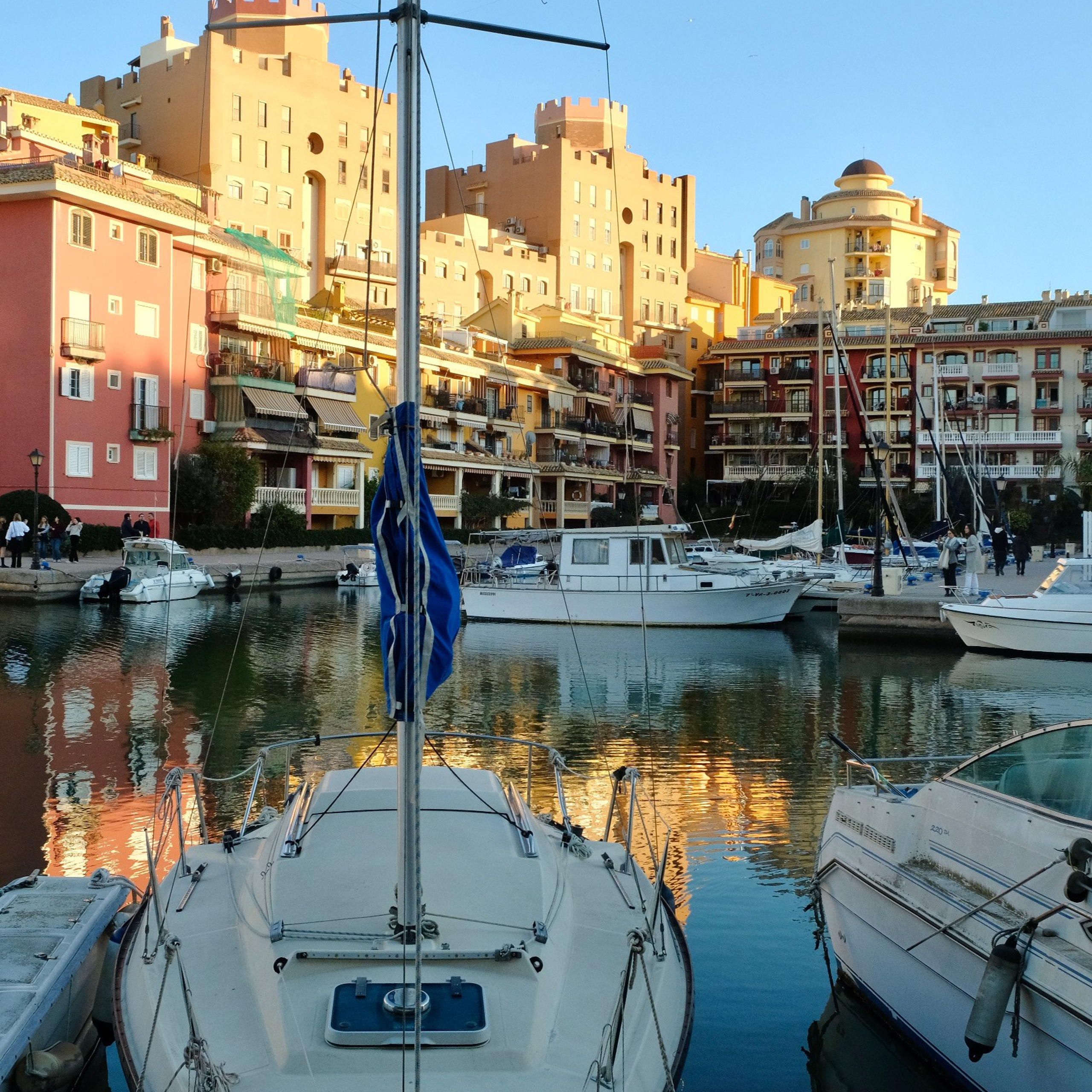 Порт Саплая (Валенсия, Испания)