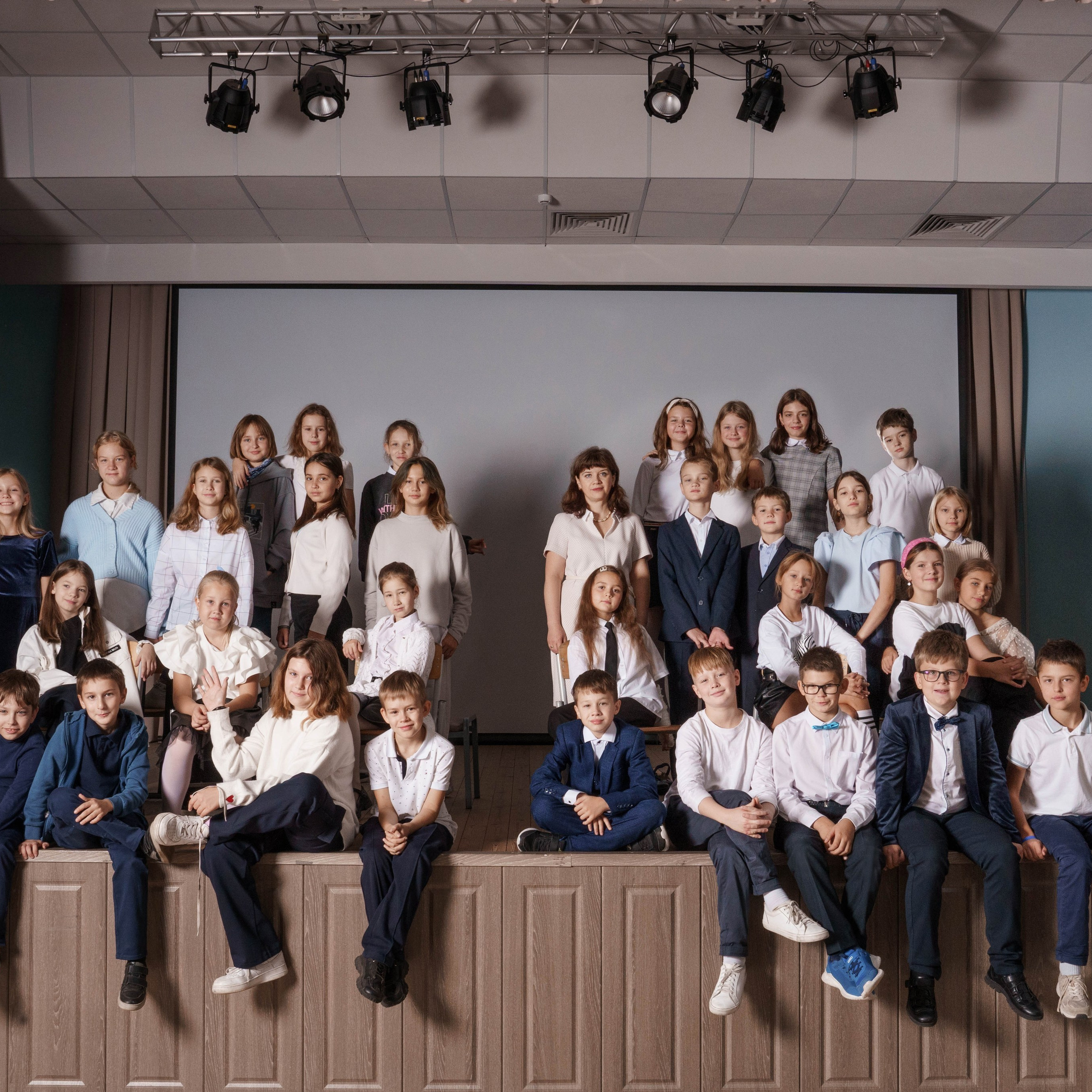 Отзывы. Ирина Коновалова школьный фотограф. Выпускные альбомы Ярославль