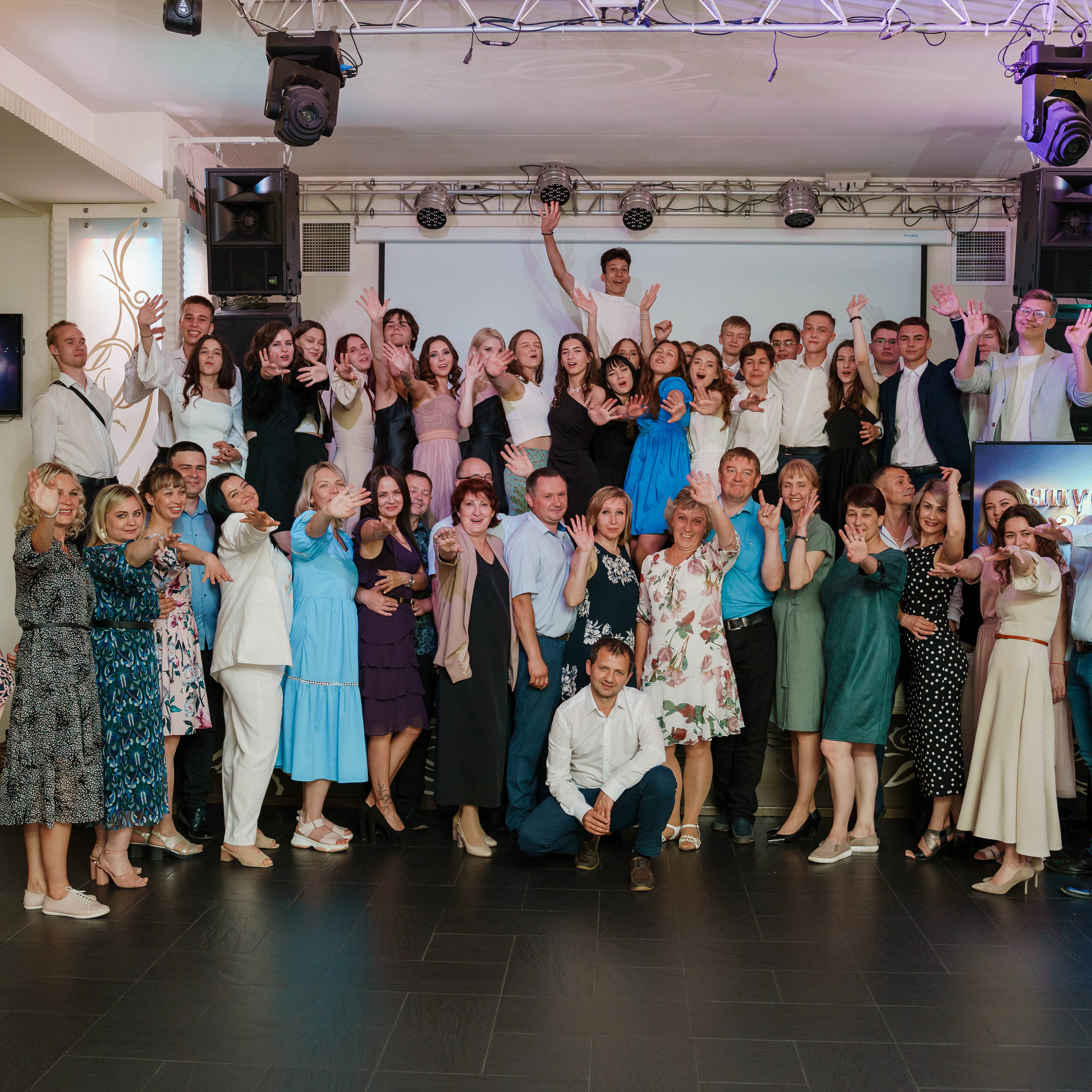 Отзывы. Ирина Коновалова школьный фотограф. Выпускные альбомы Ярославль