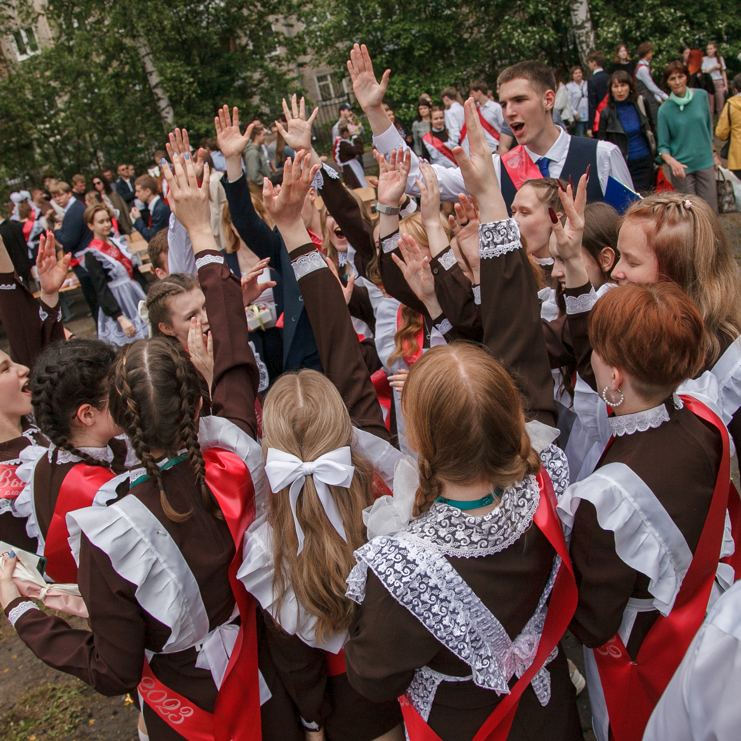 Отзывы. Ирина Коновалова школьный фотограф. Выпускные альбомы Ярославль