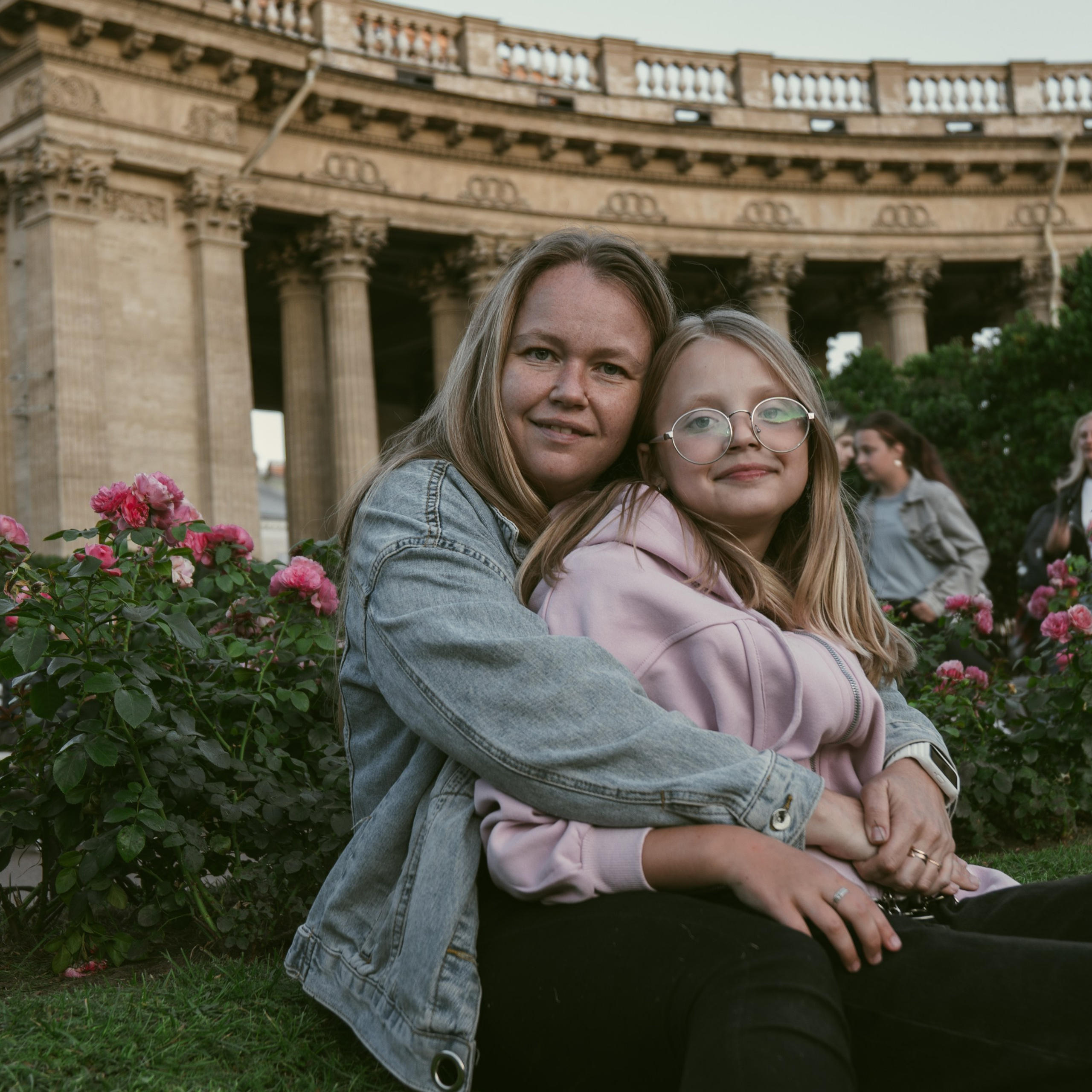 Мама и дочь