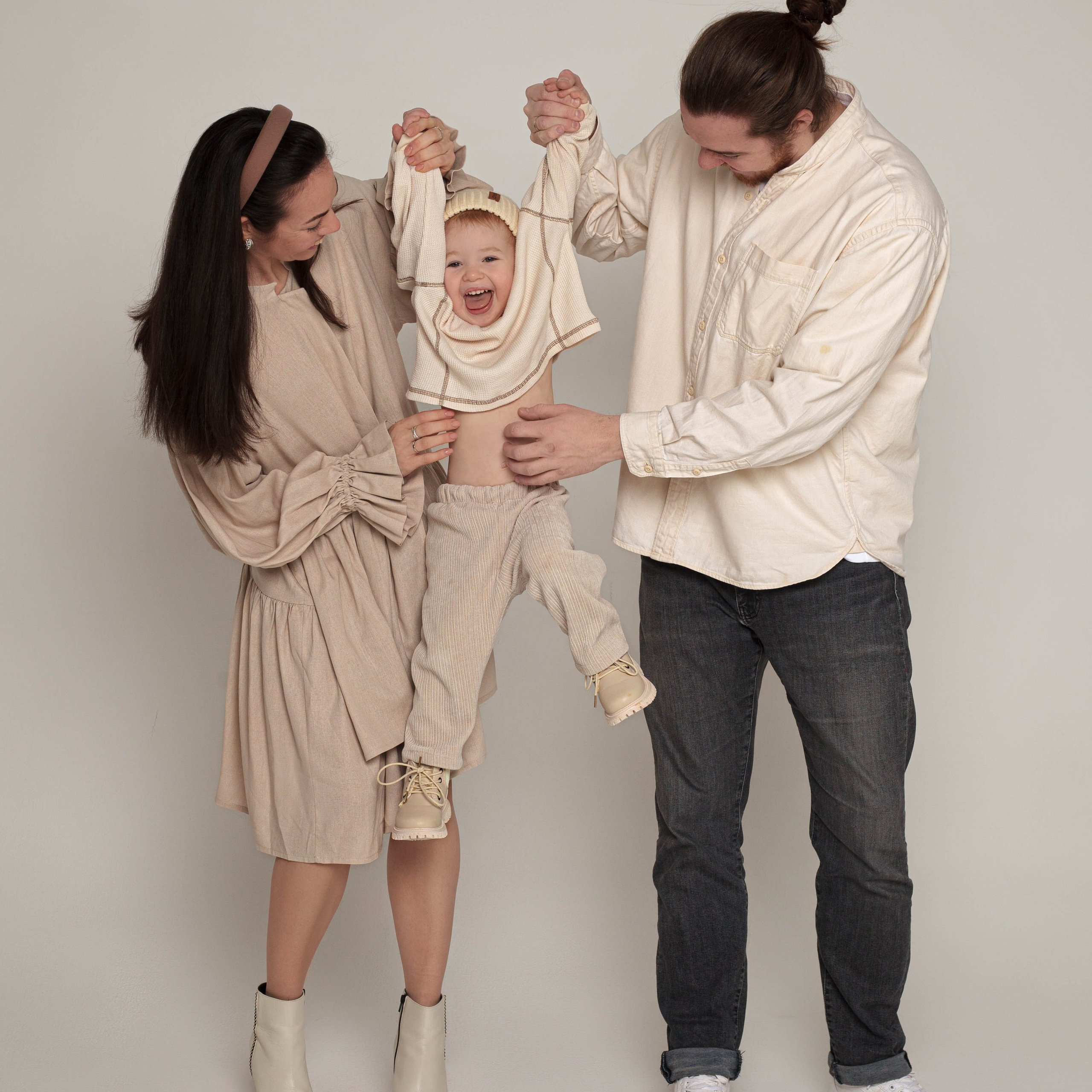 Семейная студийная съемка