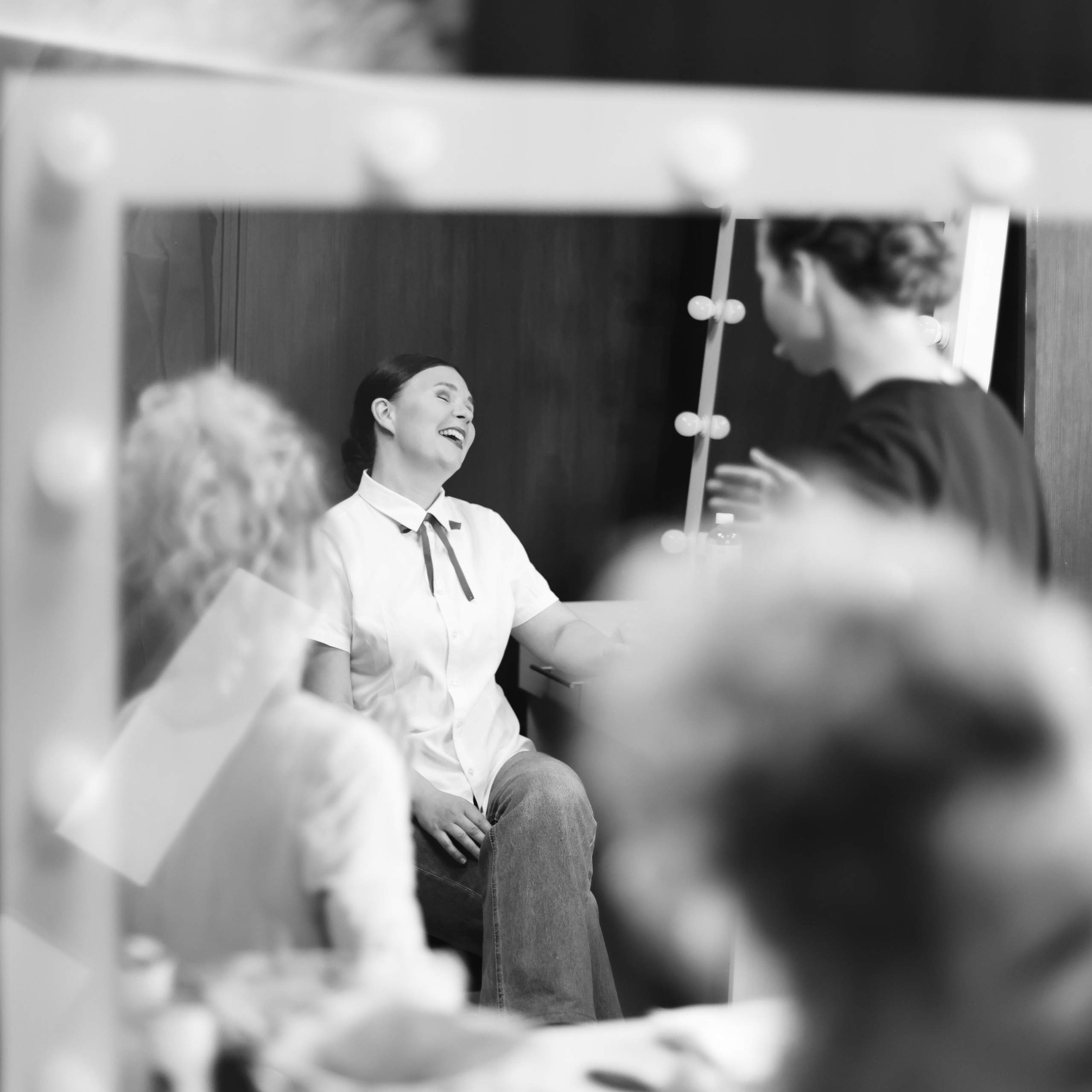 Спектакль «Дикарь» (серия — бэкстейж), Театр «Сначала-Сначала театр»