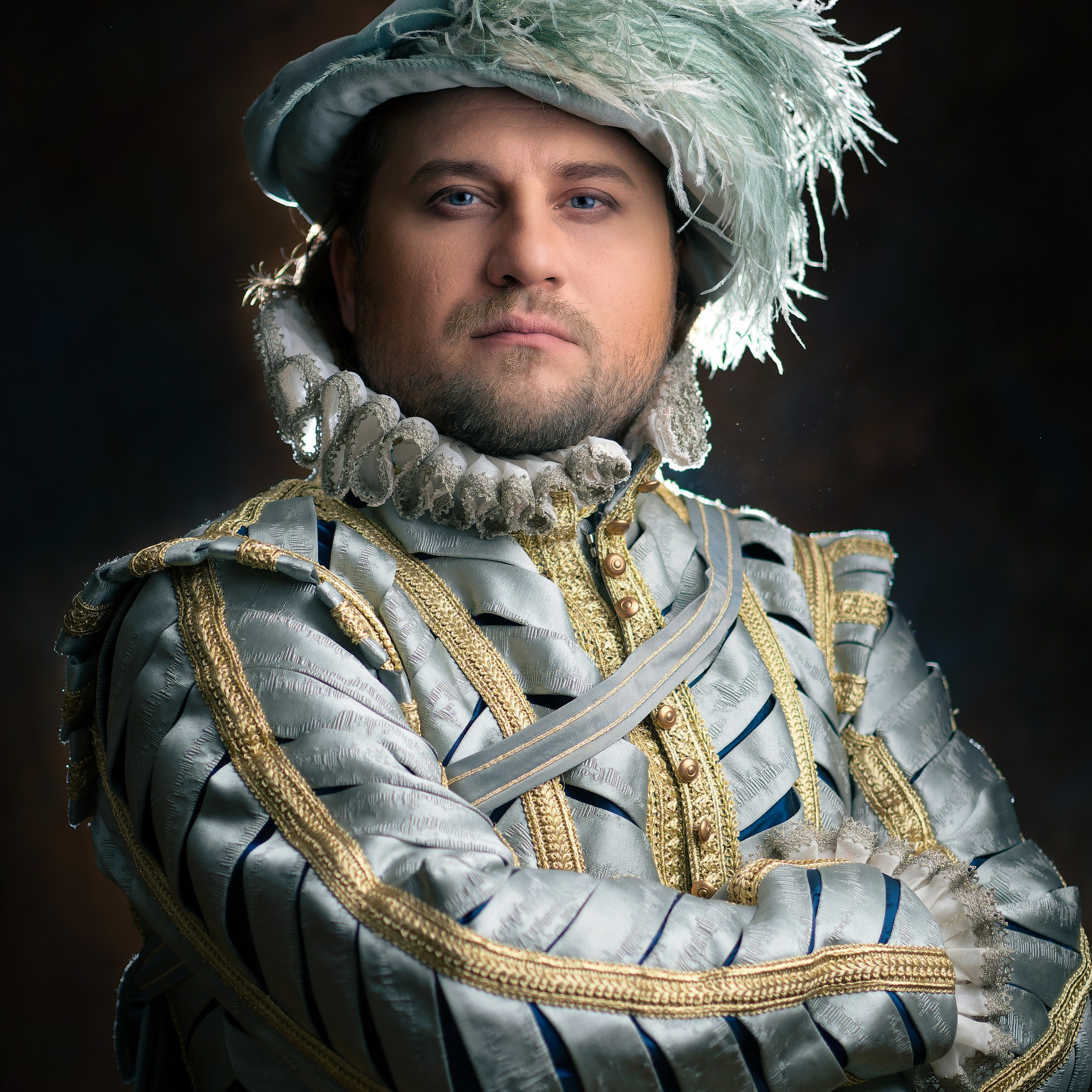 Тенор Иван Давыдов