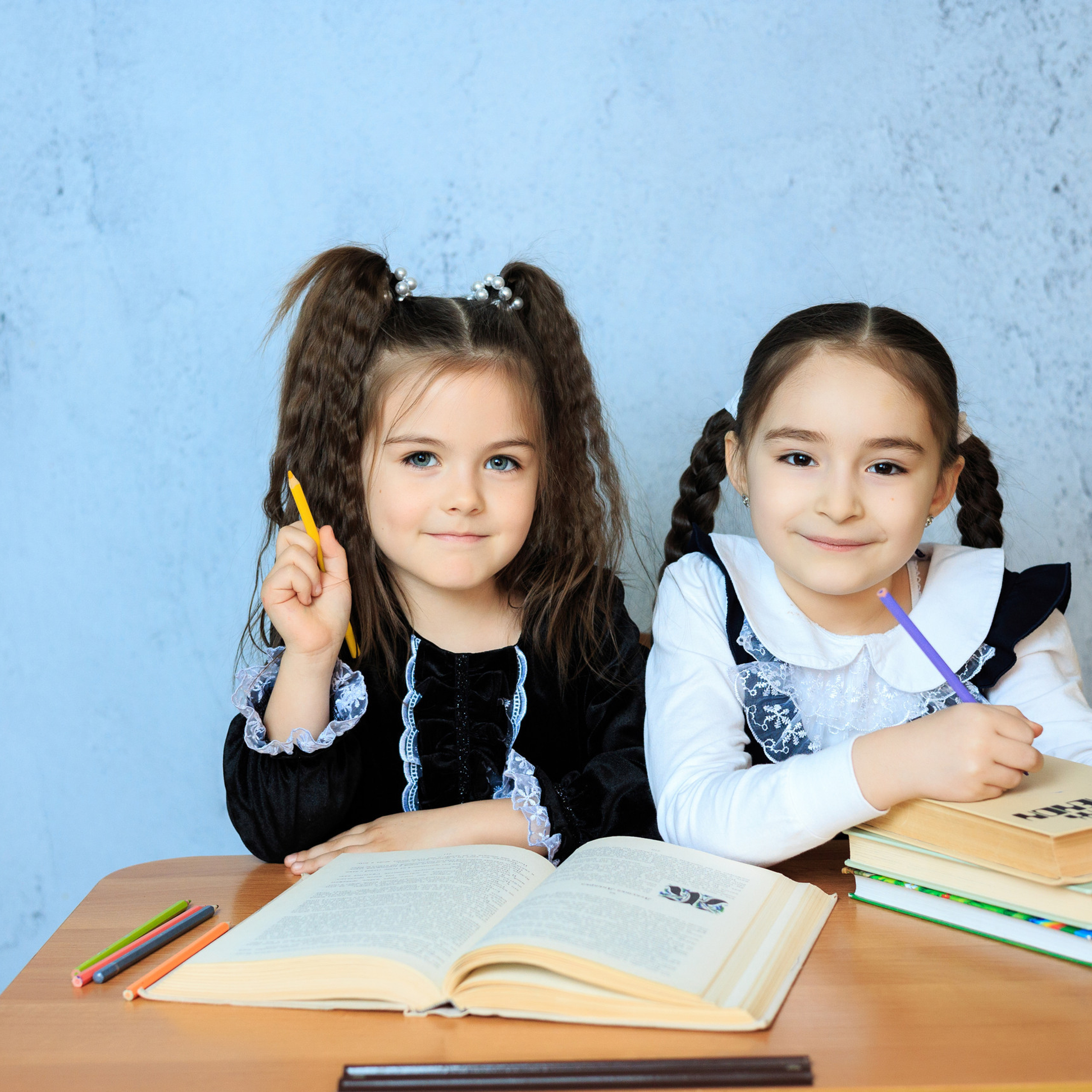 Отзывы по выпускным альбомам My-Book. Выпускные альбомы и общие фото в Москве от Юлии Шевердиной