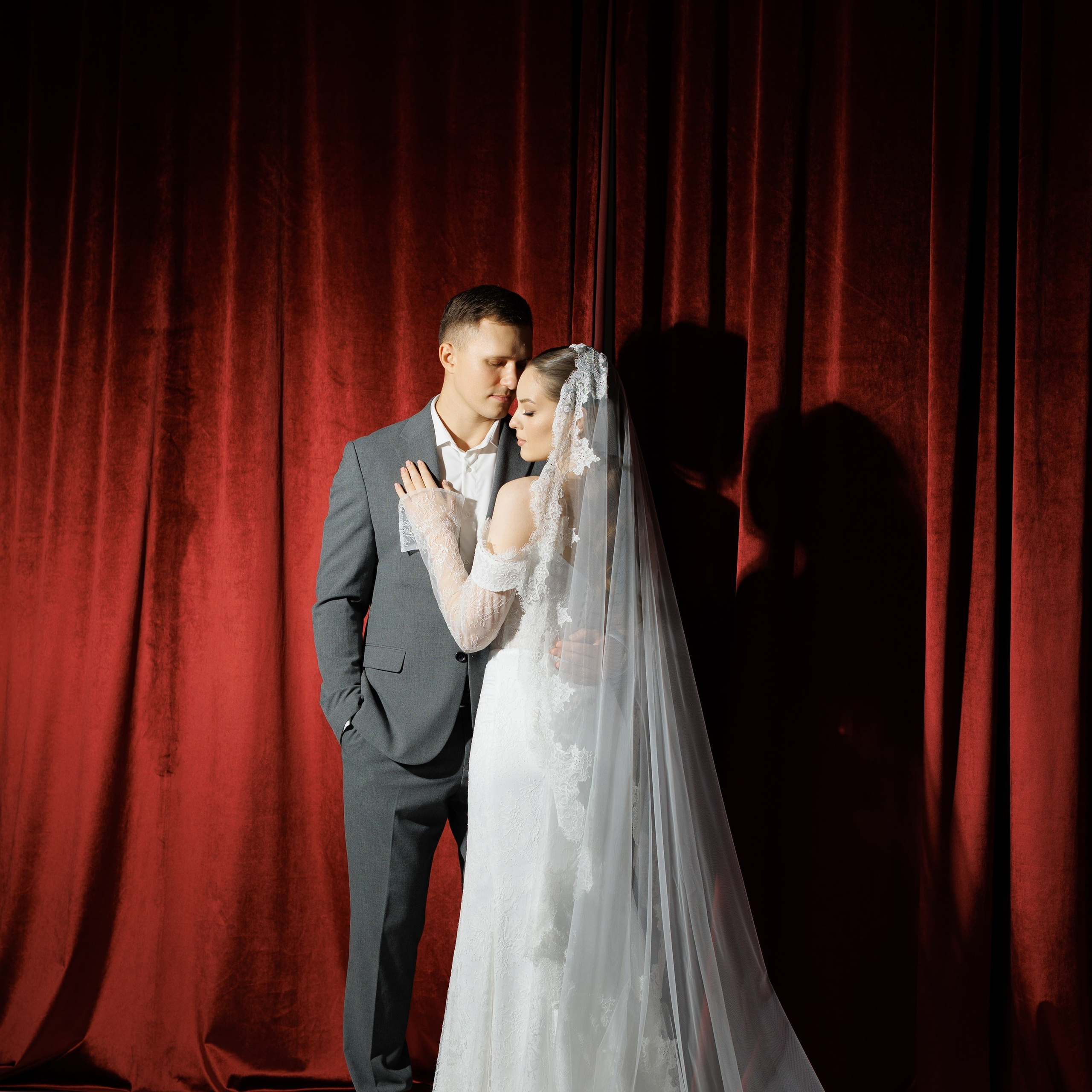 Любовь в&nbsp;красном