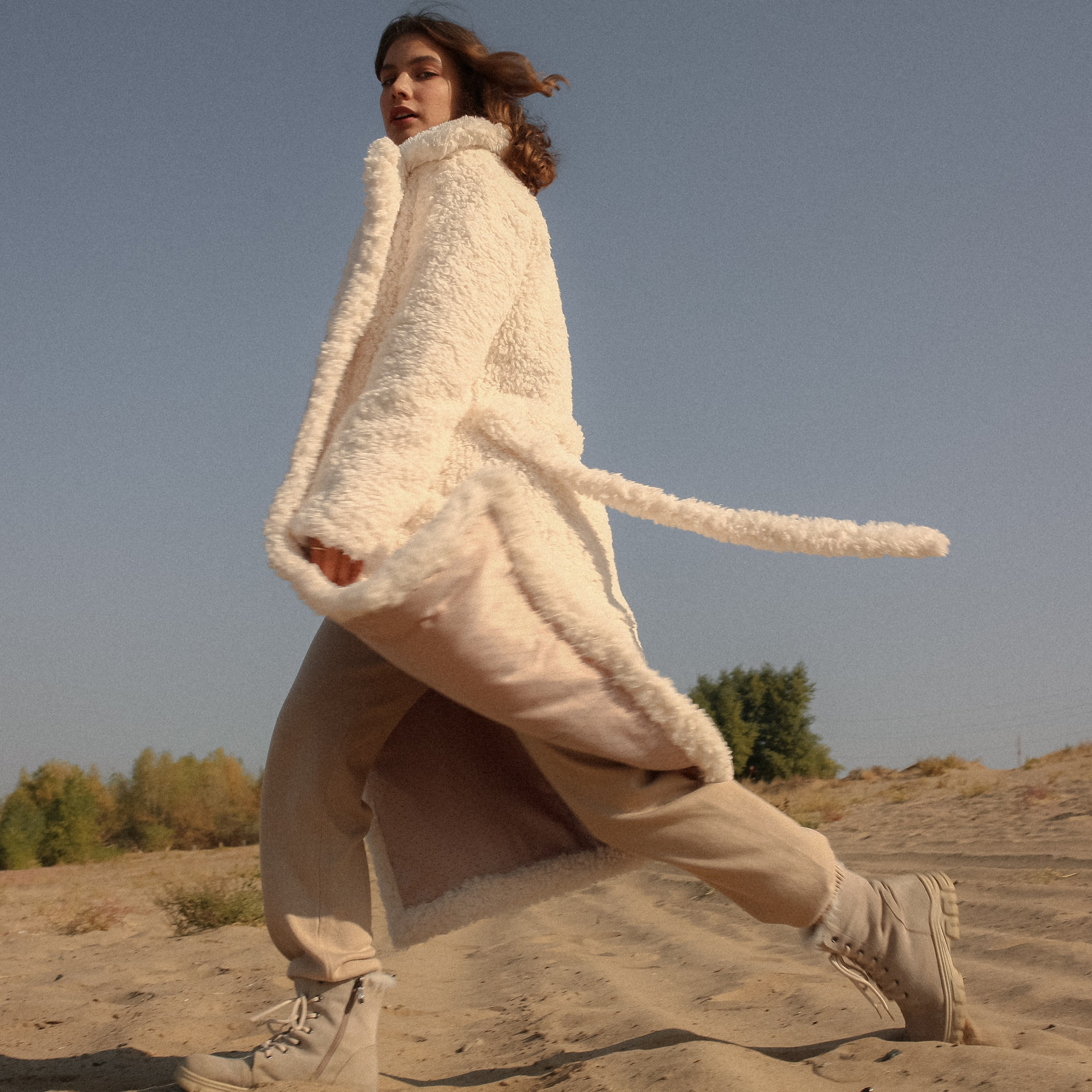 ИМИДЖЕВАЯ СЪЕМКА ДЛЯ БРЕНДА ВЕРХНЕЙ ОДЕЖДЫ MISHKA