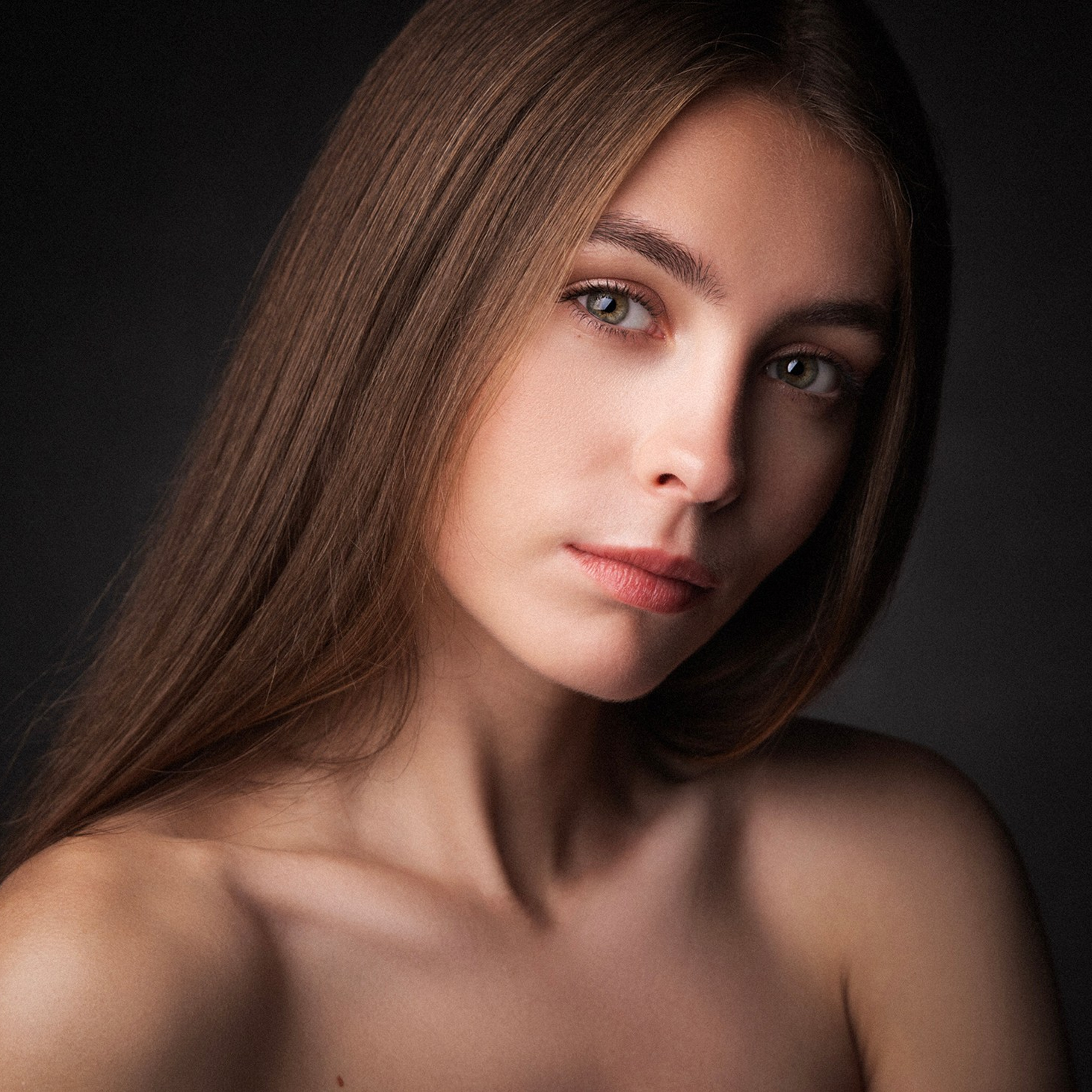 Color photo. Aleksey Puchkovskiy
