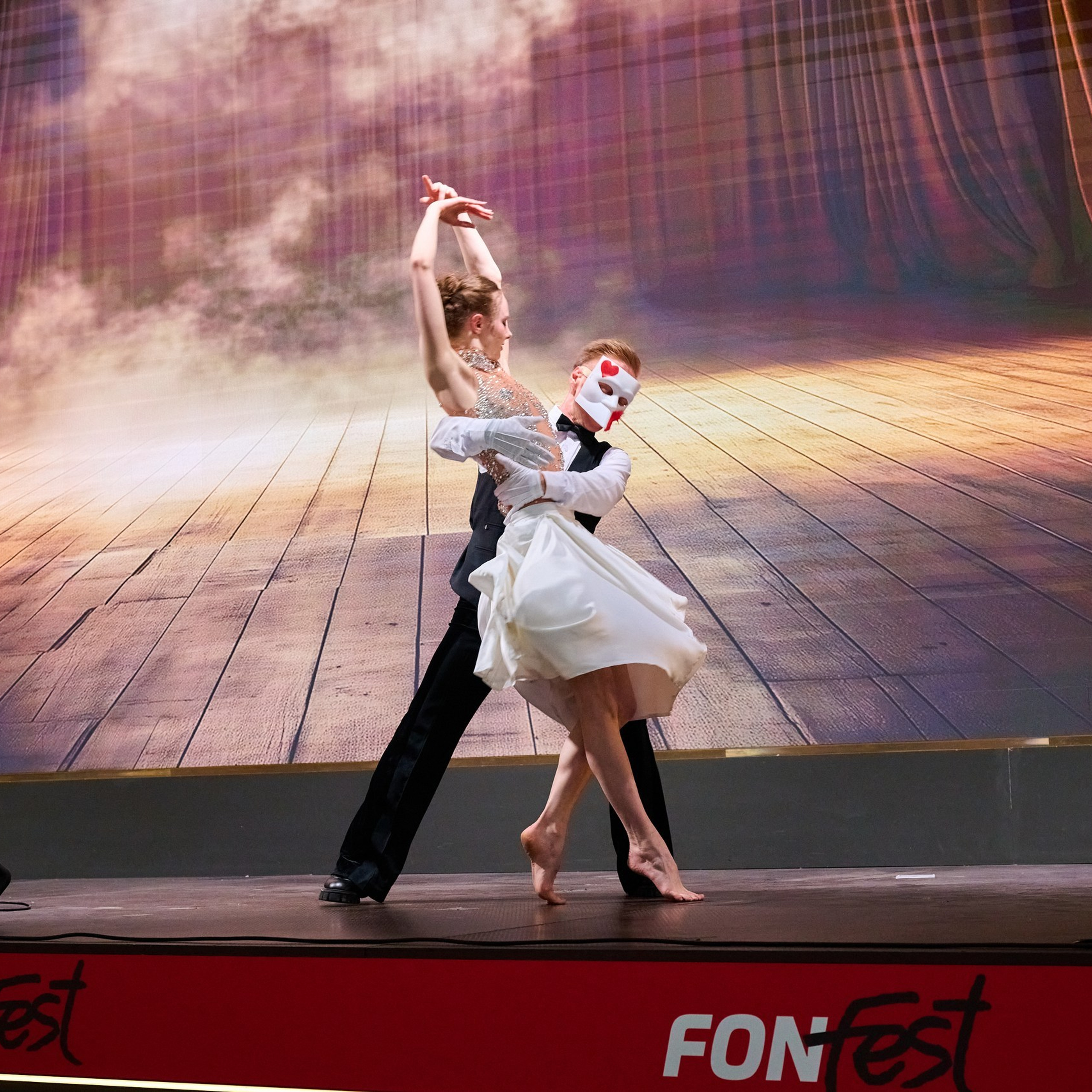 Иммерсивное шоу «Четыре женщины». Фотограф Расим Римиев