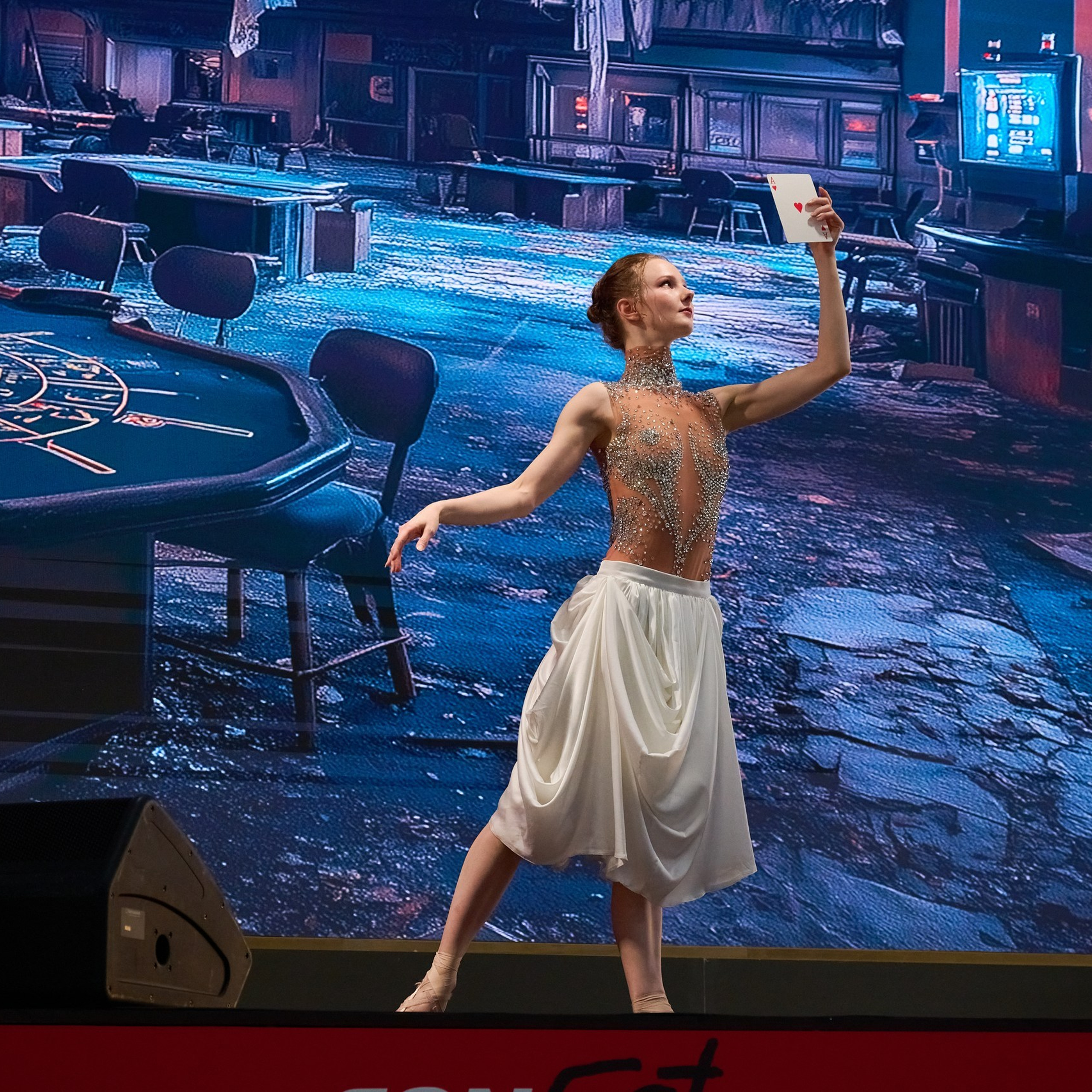 Иммерсивное шоу «Четыре женщины». Фотограф Расим Римиев