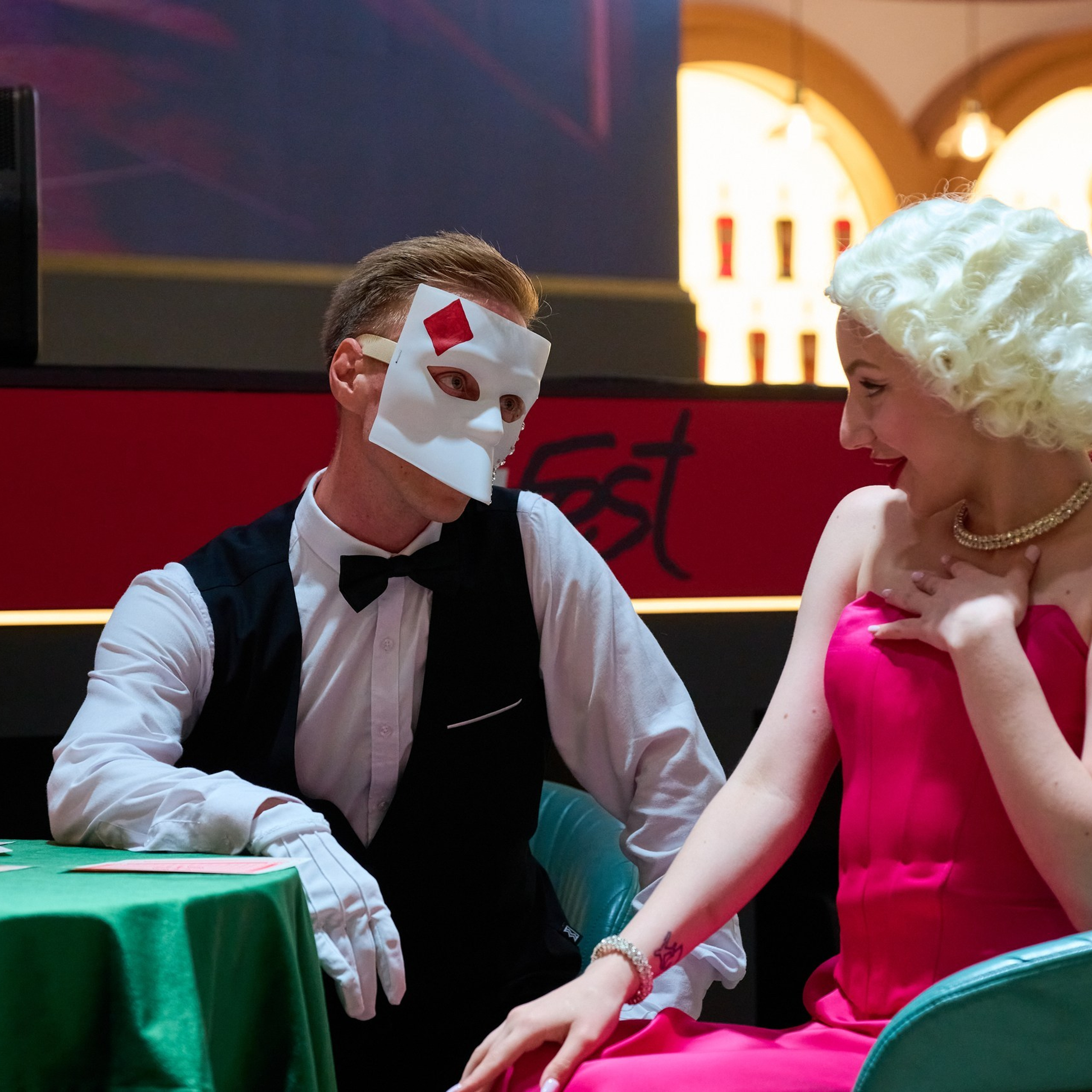 Иммерсивное шоу «Четыре женщины». Фотограф Расим Римиев