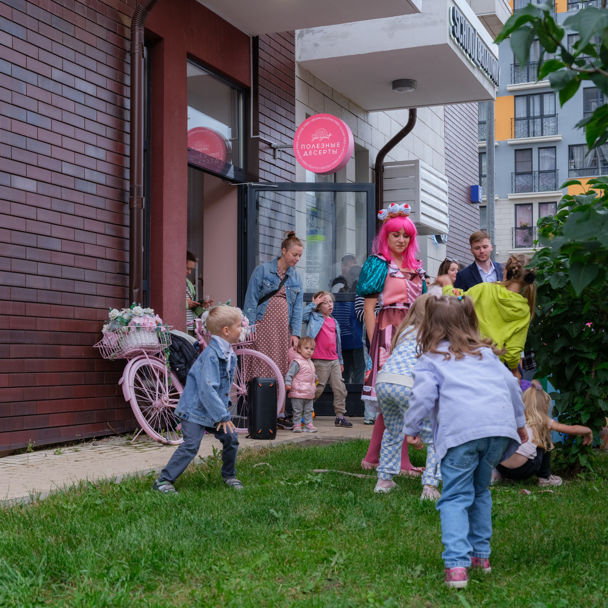 Открытие кафе. Фотограф Расим Римиев