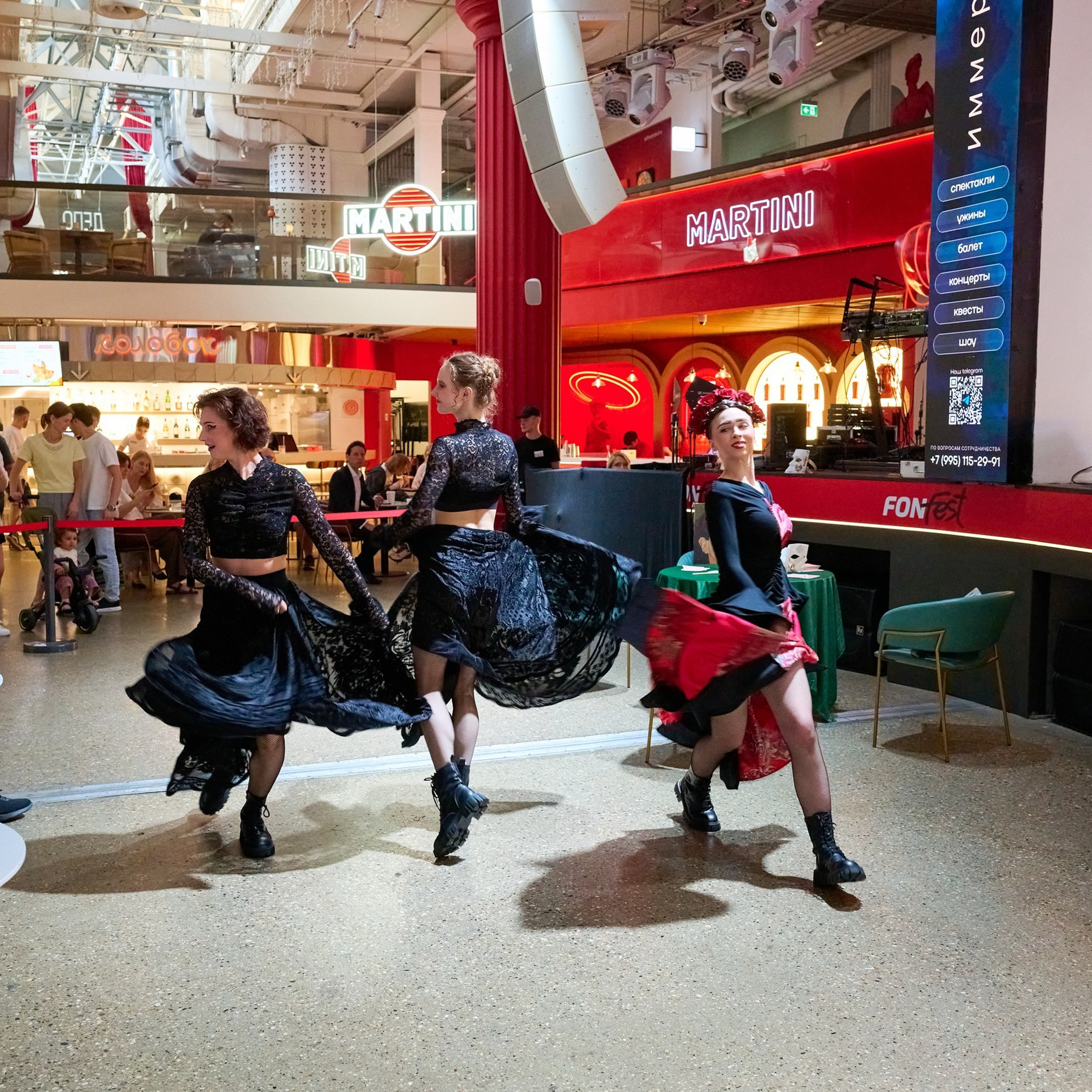 Иммерсивное шоу «Четыре женщины». Фотограф Расим Римиев