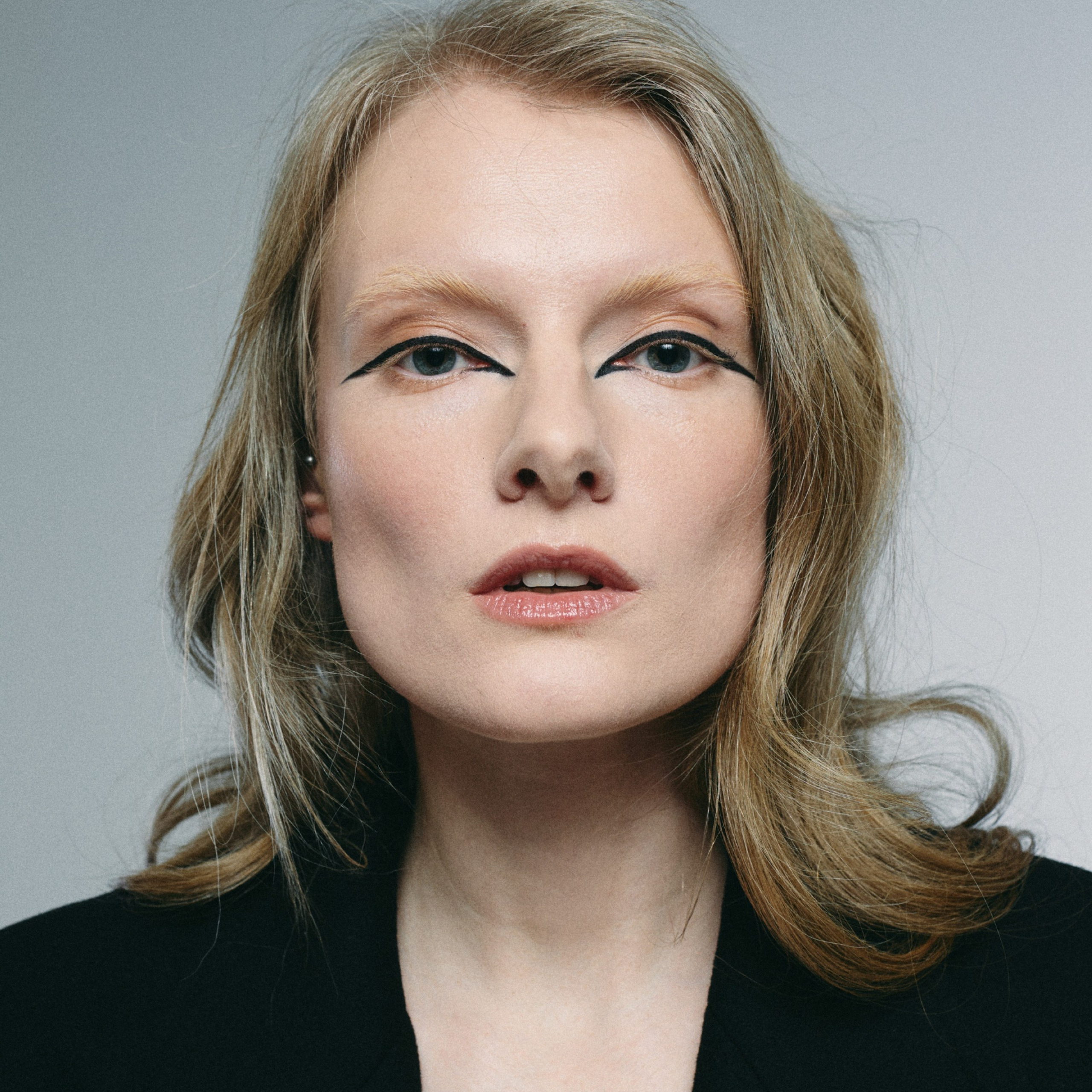 Victoria | Artells Magazine