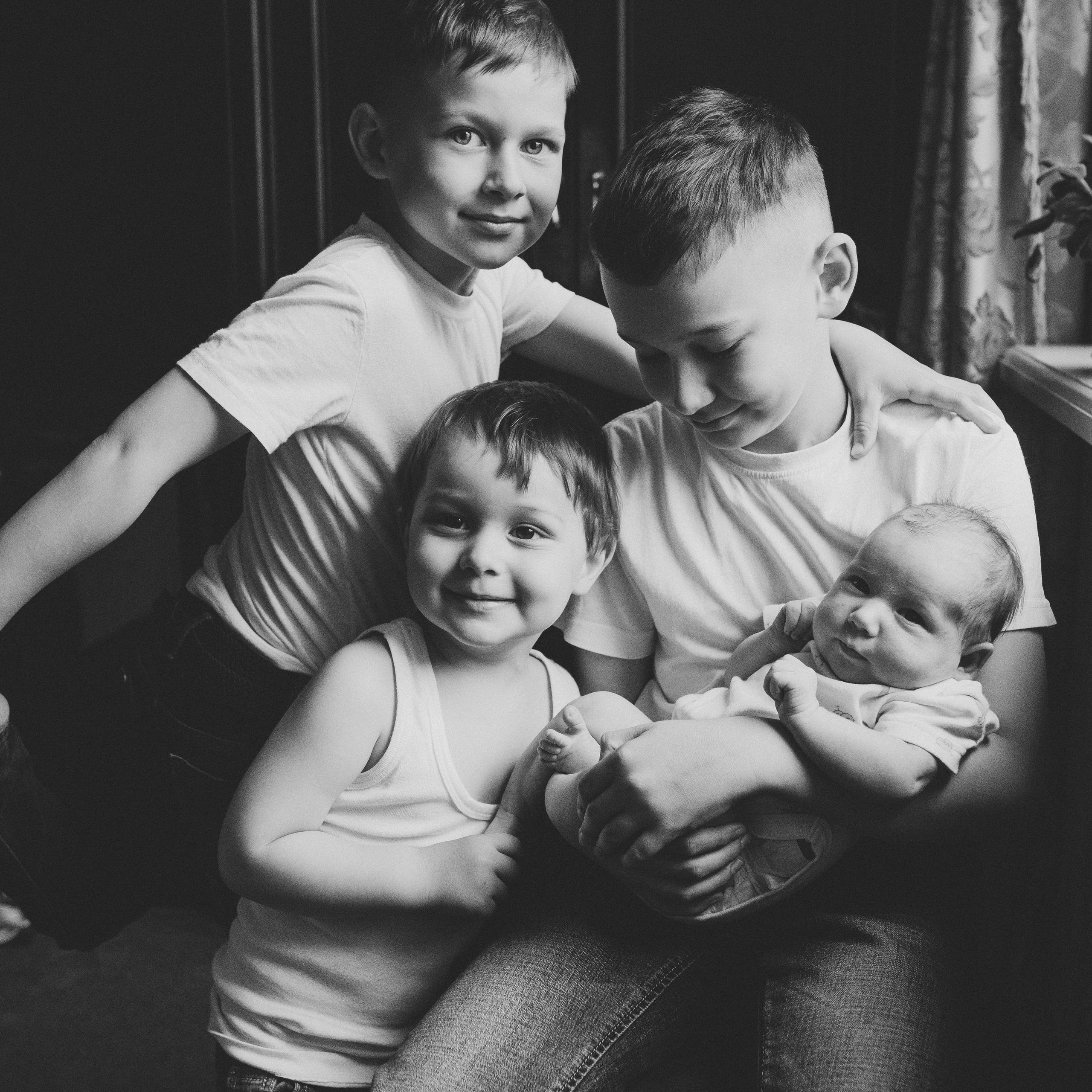 Ирина, Сергей и много детей