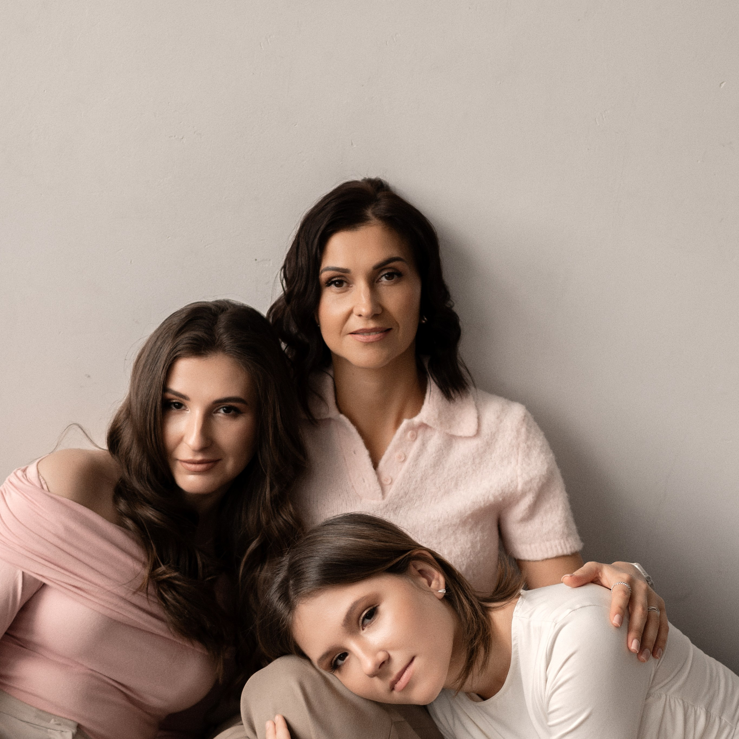 Мама и дочки