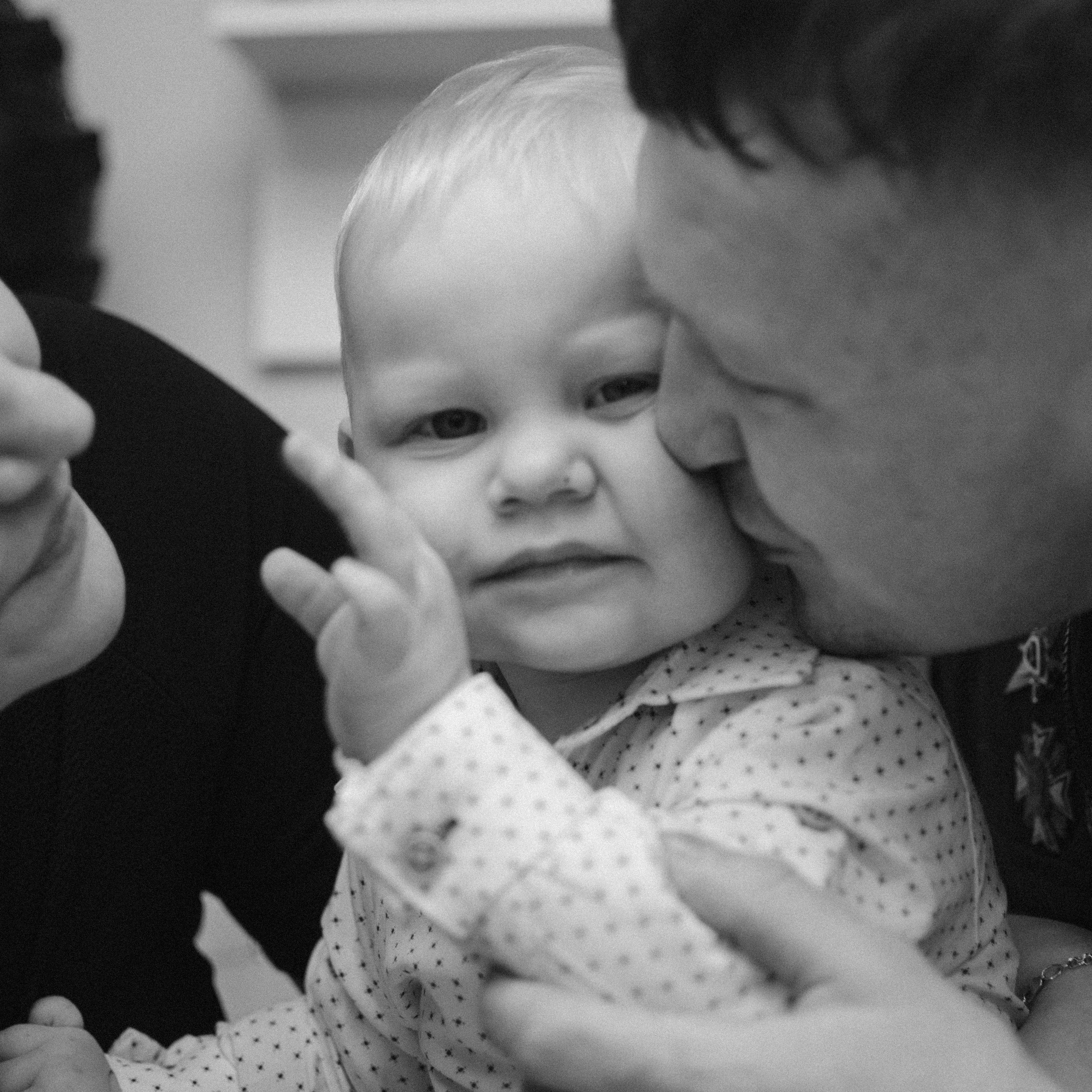 Семейная домашняя фотосессия