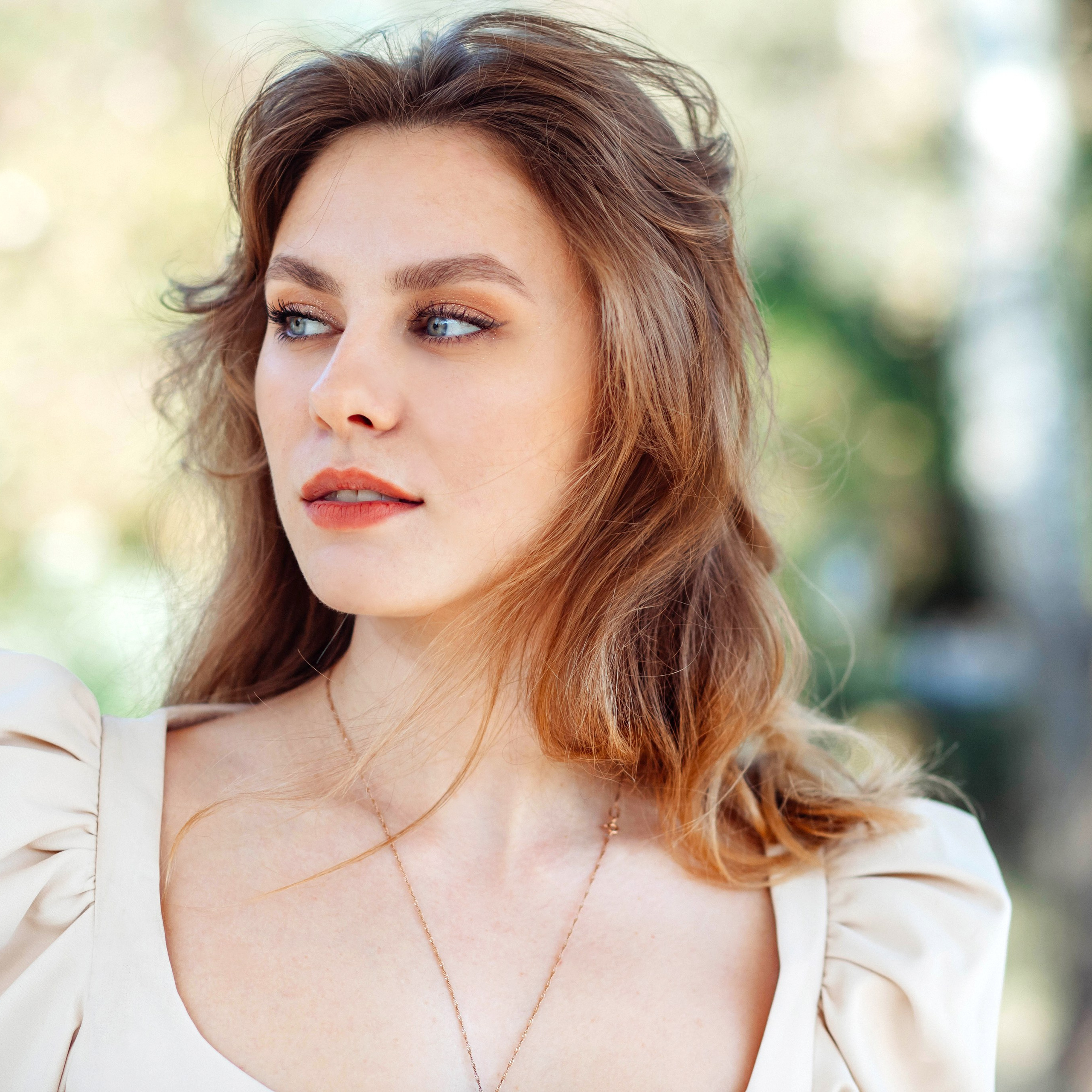 Женский портрет