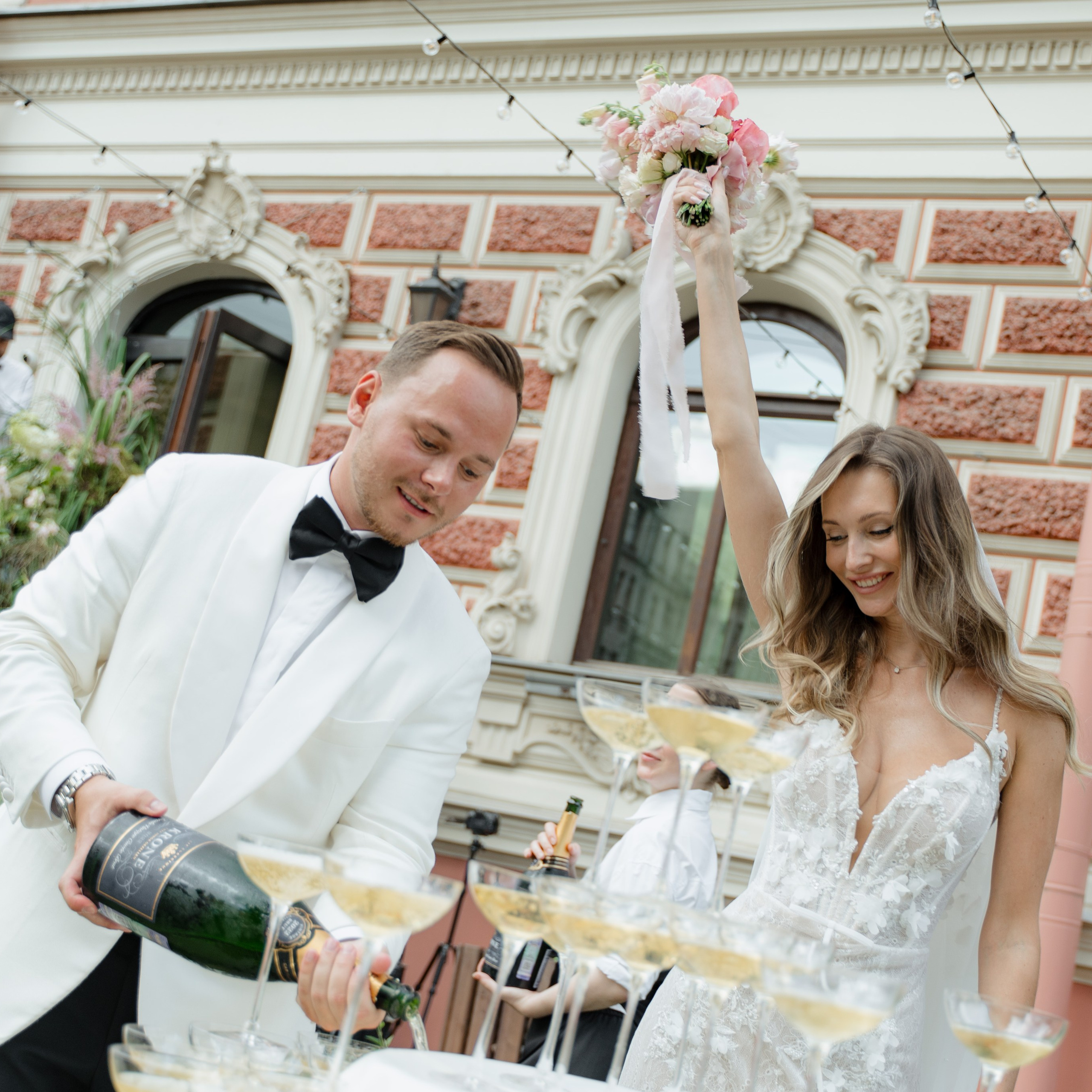 Свадебная съемка во дворце Мясникова. Фотограф Миланазавр