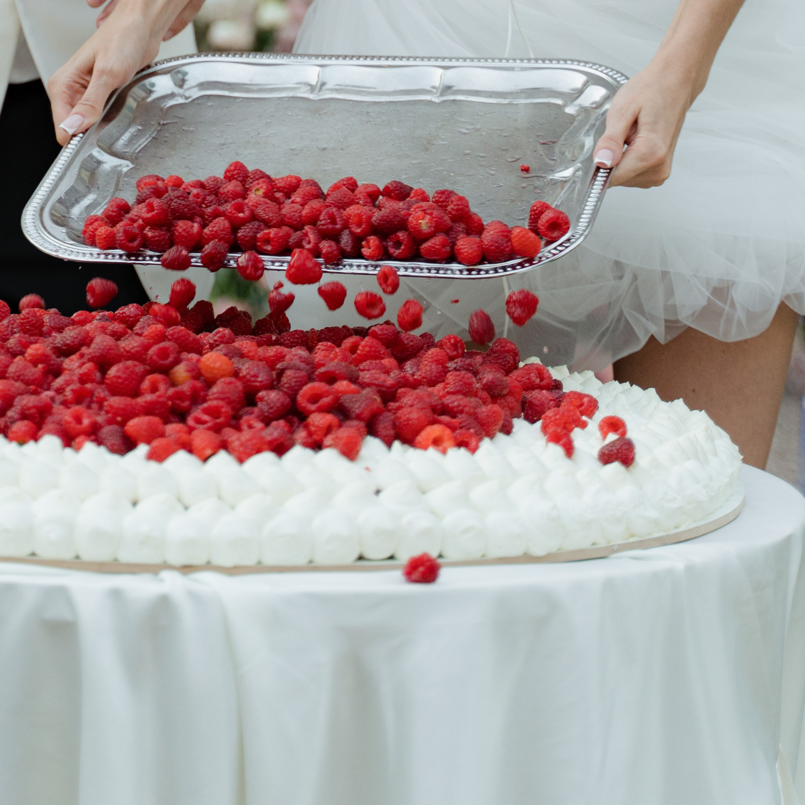 Свадебная съемка во дворце Мясникова. Фотограф Миланазавр