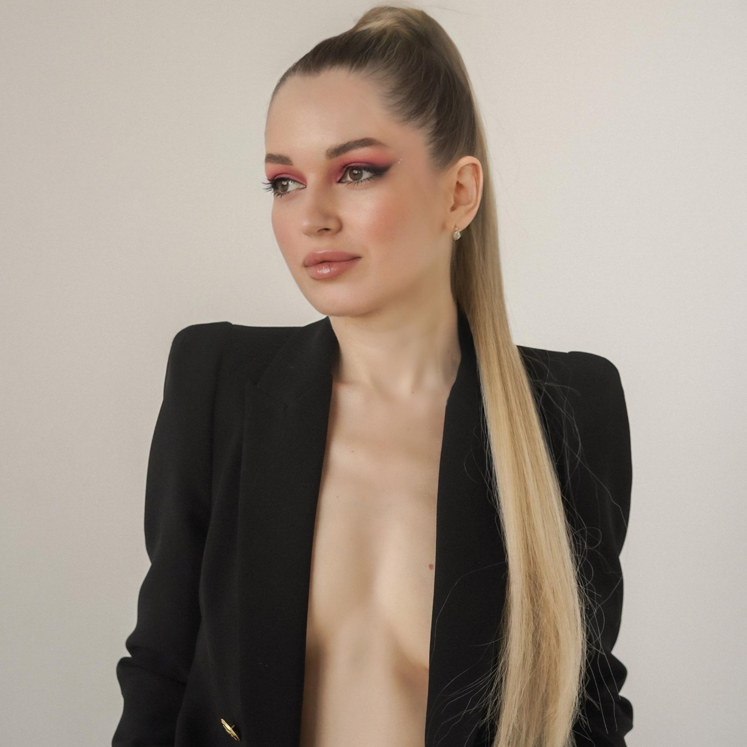 Александра. Фотограф Волгоград Анастасия Ли