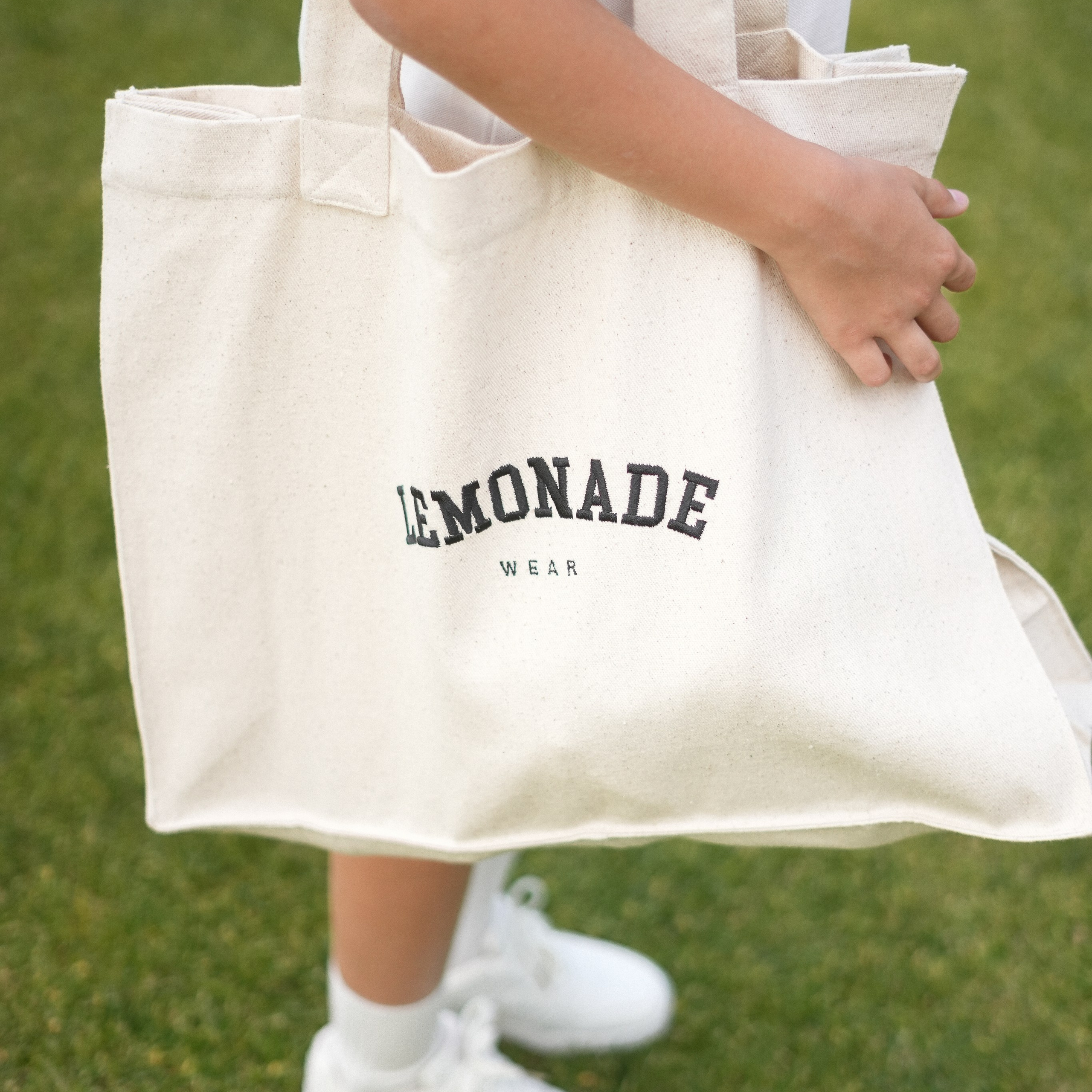 Lemonade wear. Фотограф Волгоград Анастасия Ли