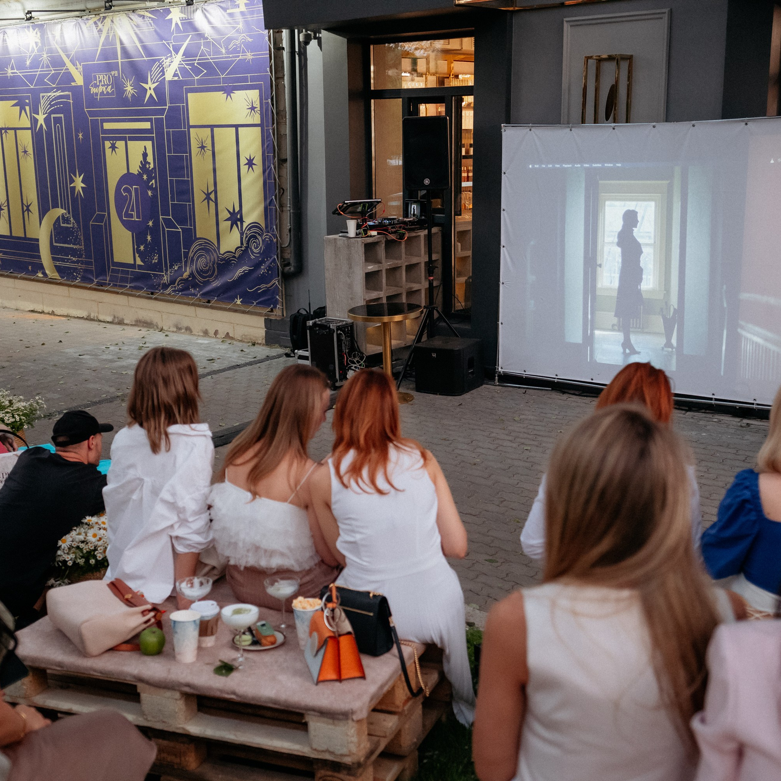 ВИНОТЕКА БАР х МАГАЗ — 3 ГОДА. СВОИ. ФОТООТЧЕТЫ-СОБЫТИЯ-МЕСТА