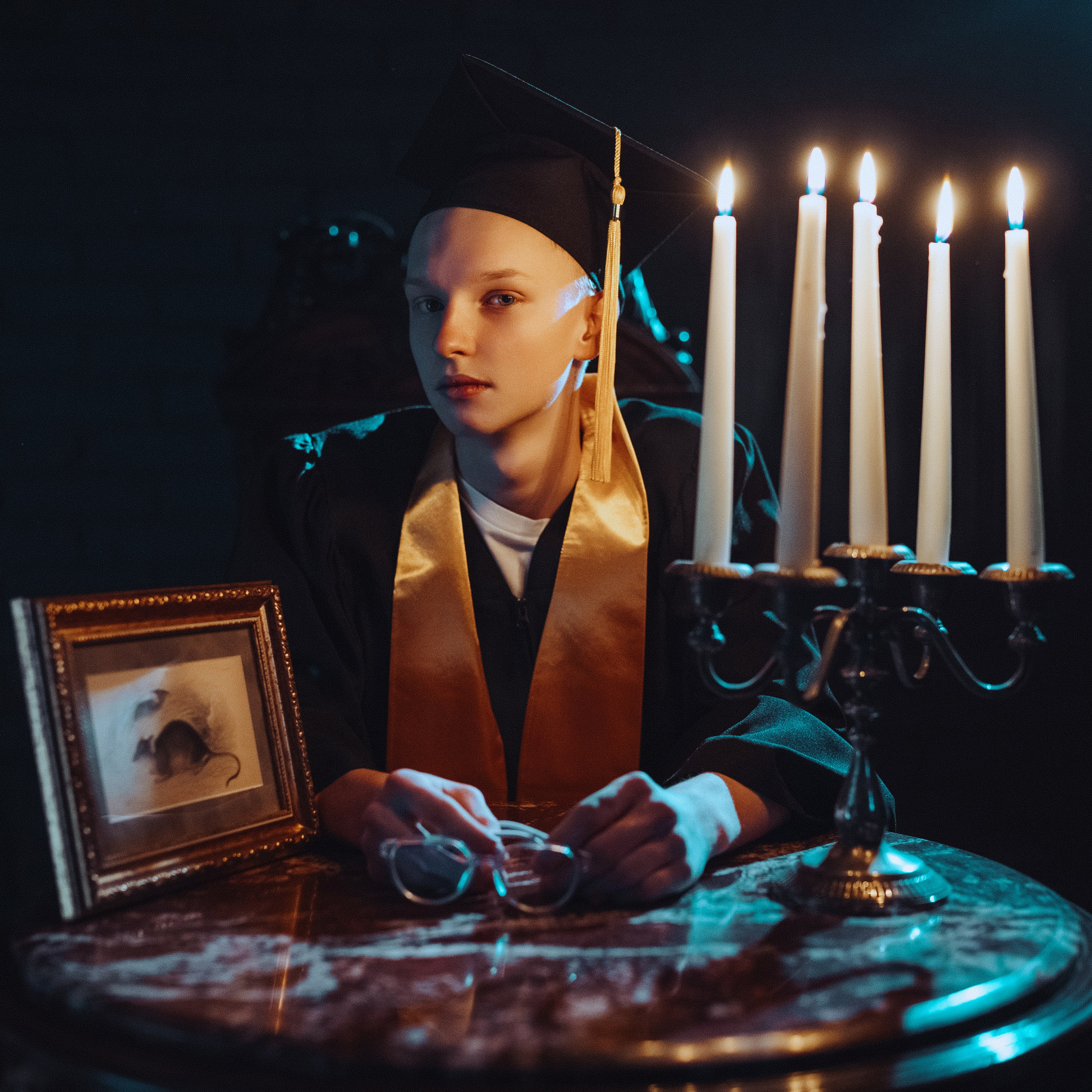 Стилизованный выпуск лицея.