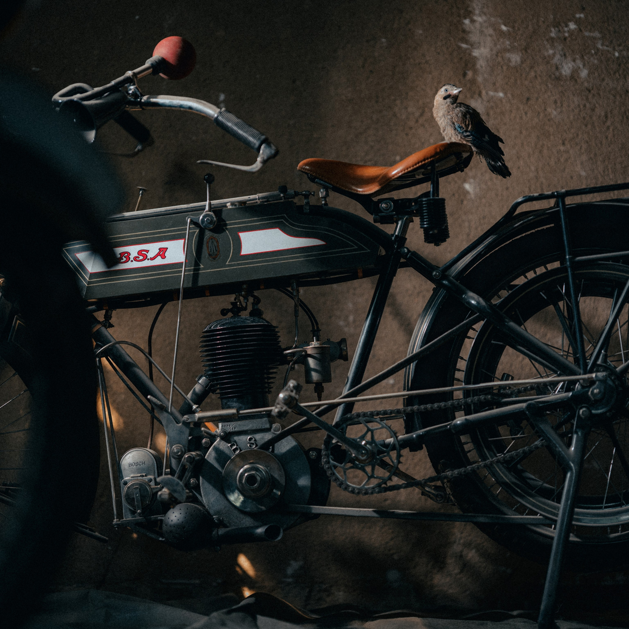 Съемка мотоцикла 1908 года производства для частной коллекции