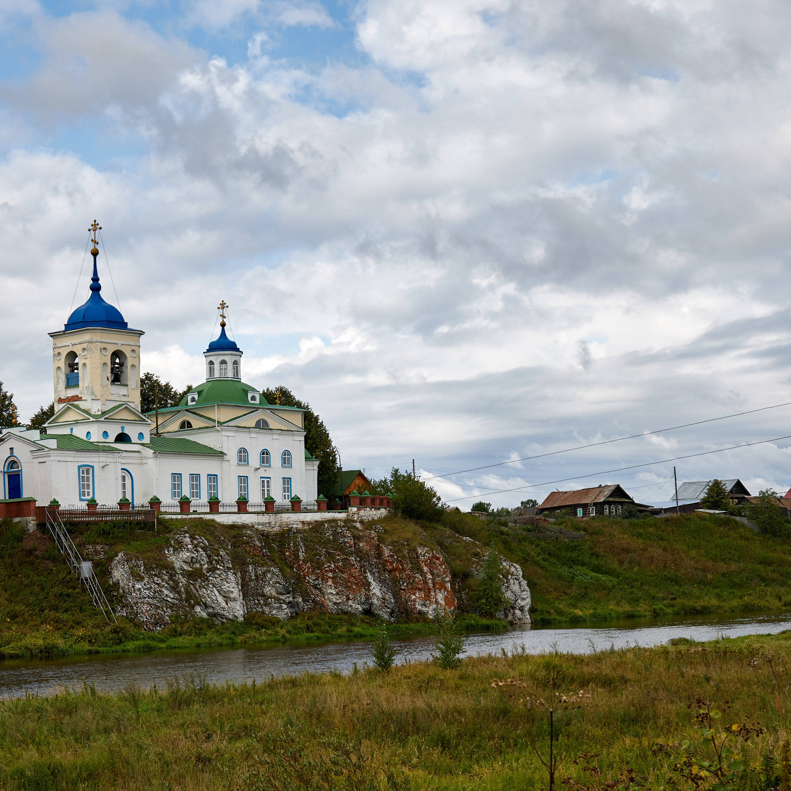 Село Слобода
