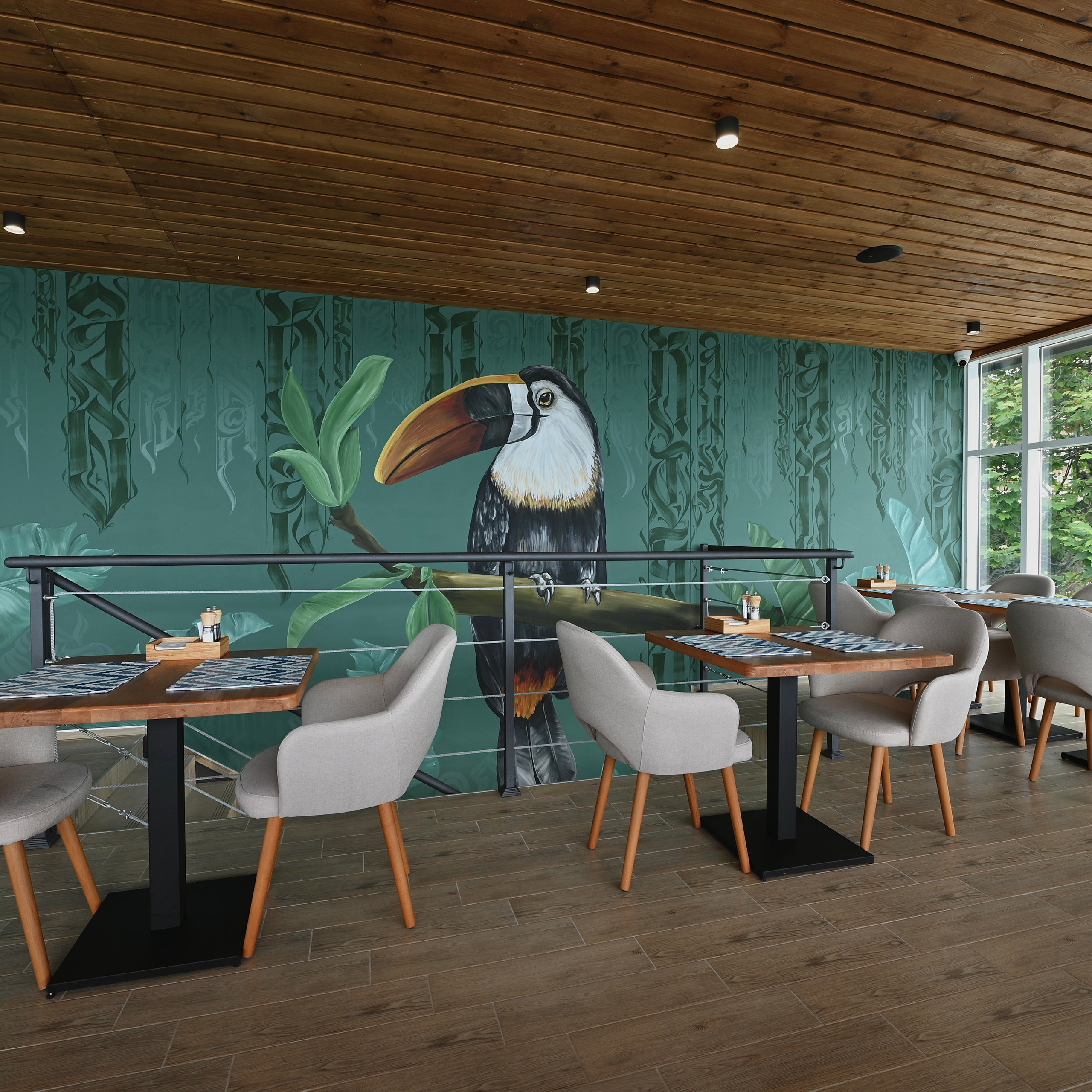 Walls. ㊍ Multi universal visual artist in India