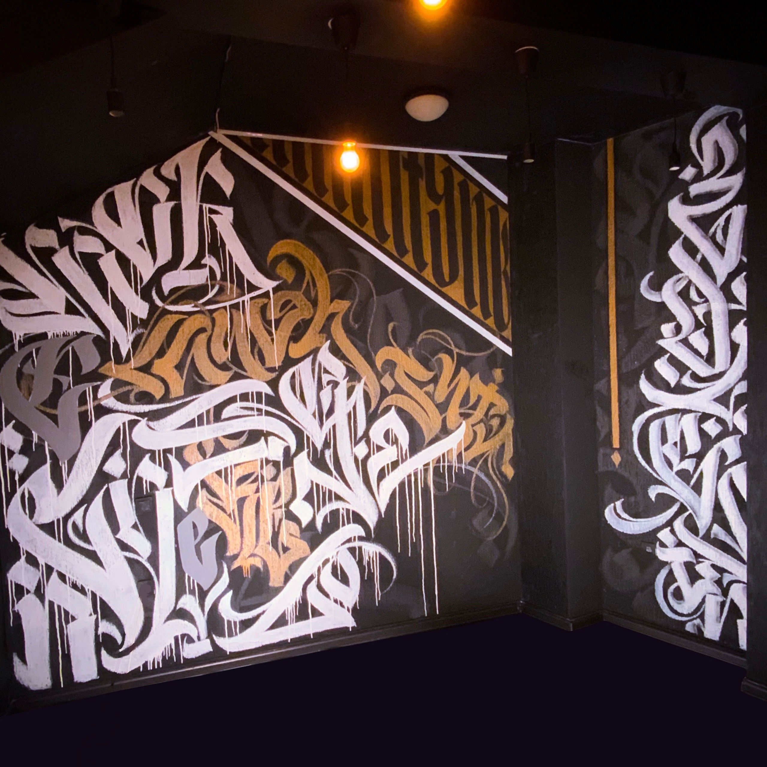 Walls. ㊍ Multi universal visual artist in India