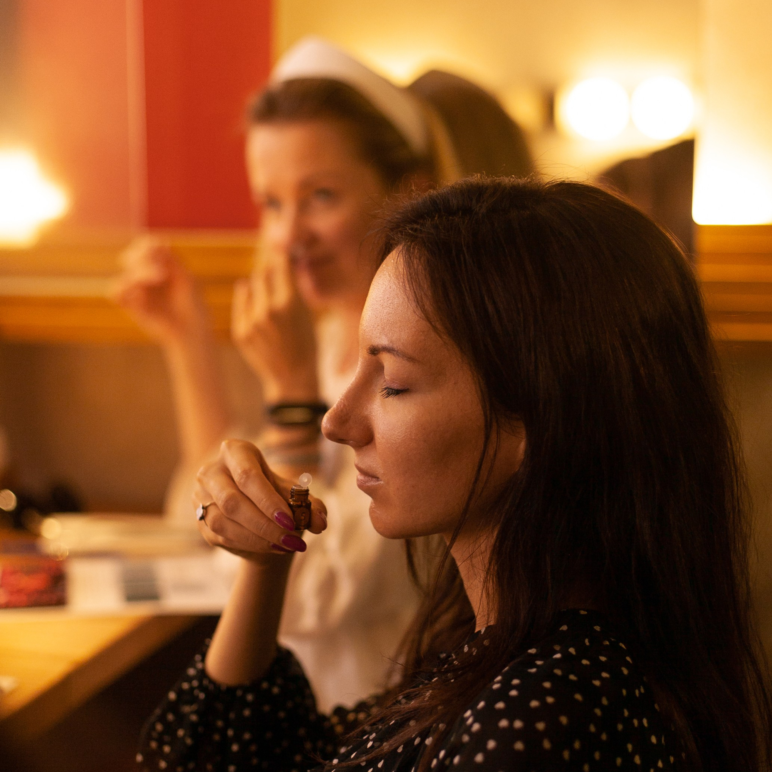 Создание индивидуальных эфирных духов. Ароматестирование по методу Аромакод и Нейростатус в Санкт-Петербурге