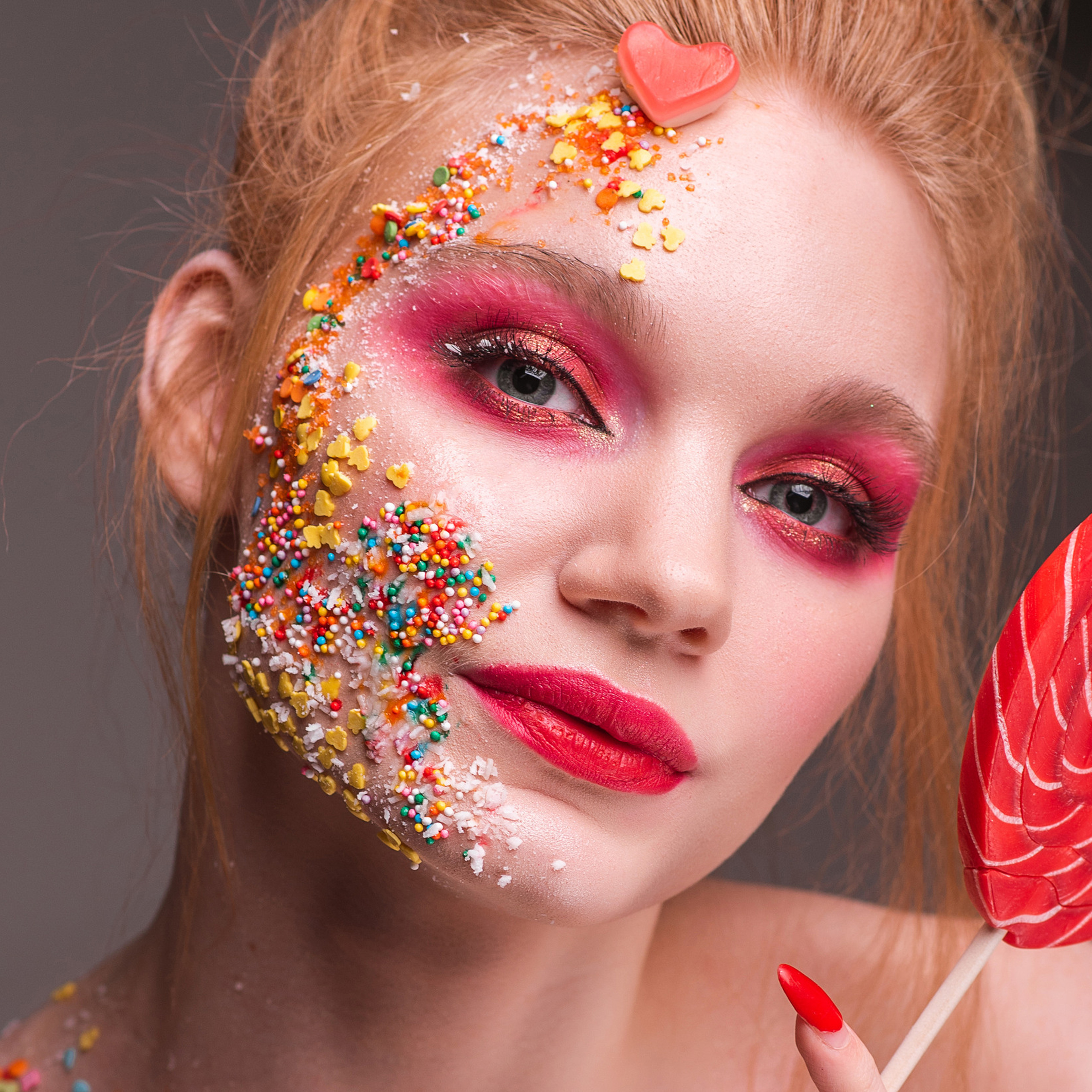 Конфетная фотосессия