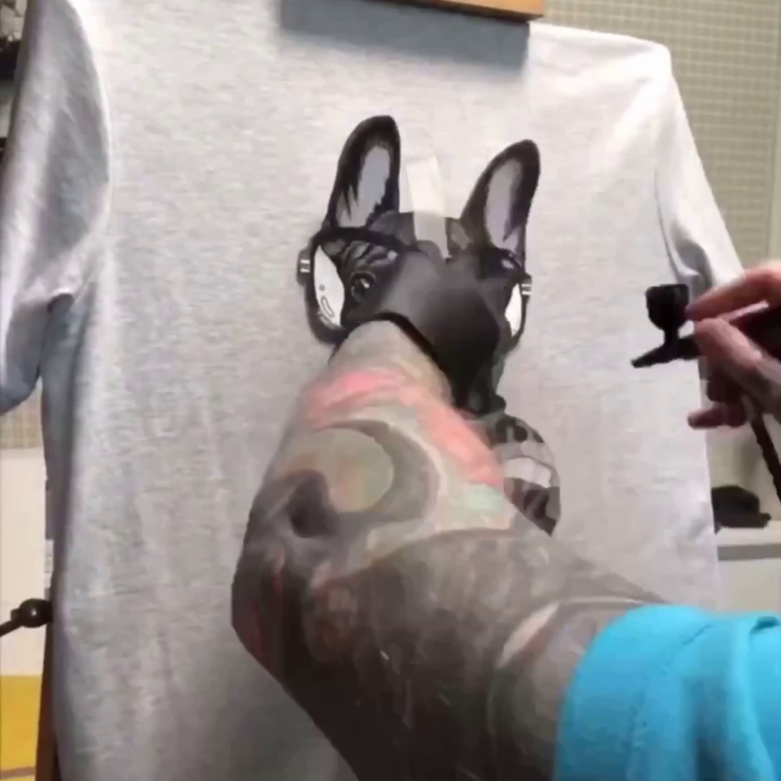 Рисунки на одежде. Helixart.ru