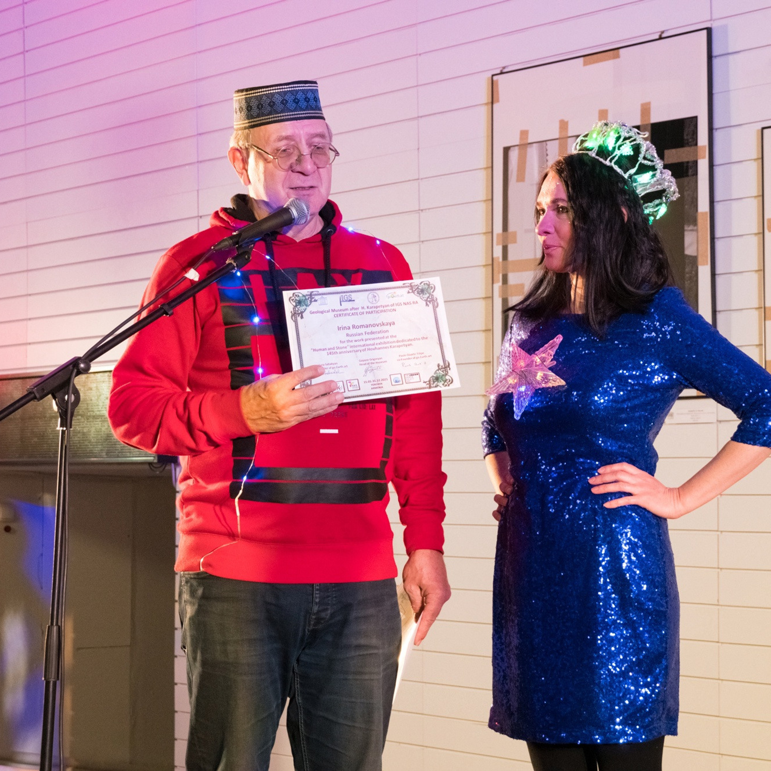 Люминографический карнавал новый год выставка маске-рад