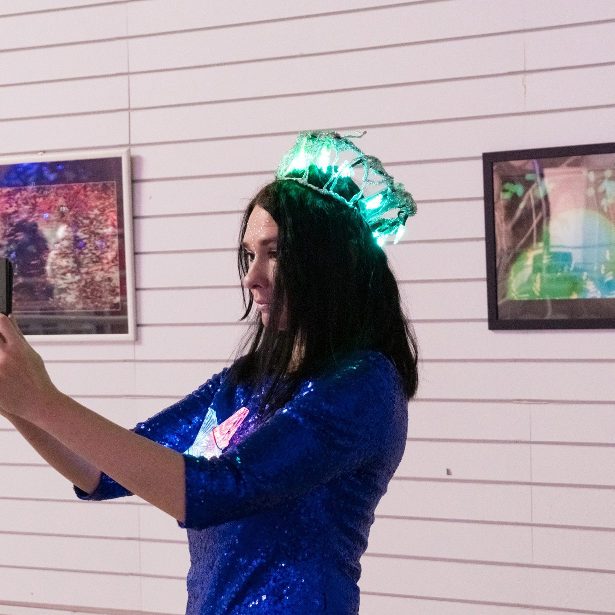 Люминографический карнавал новый год выставка маске-рад