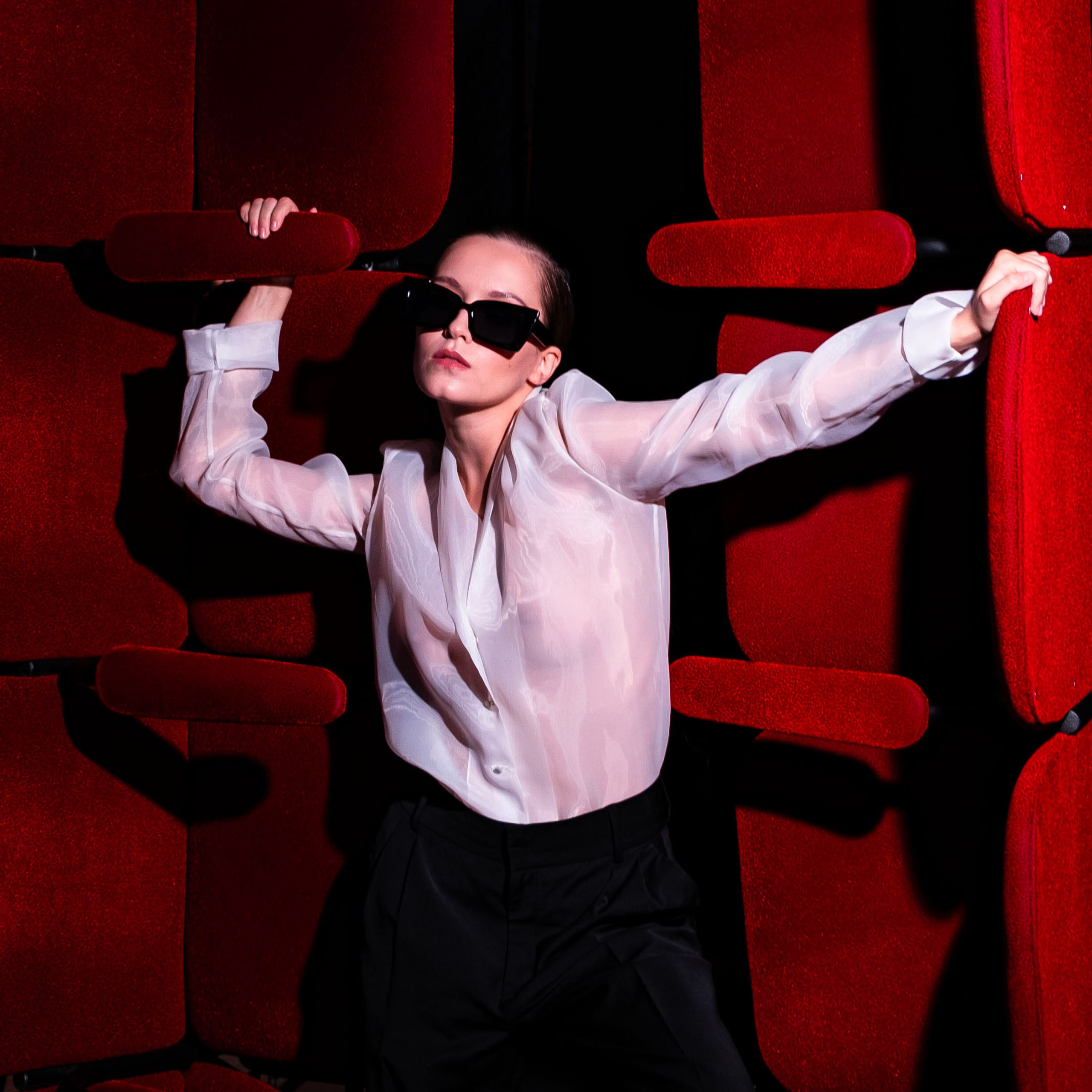 Mod. R — все это кино