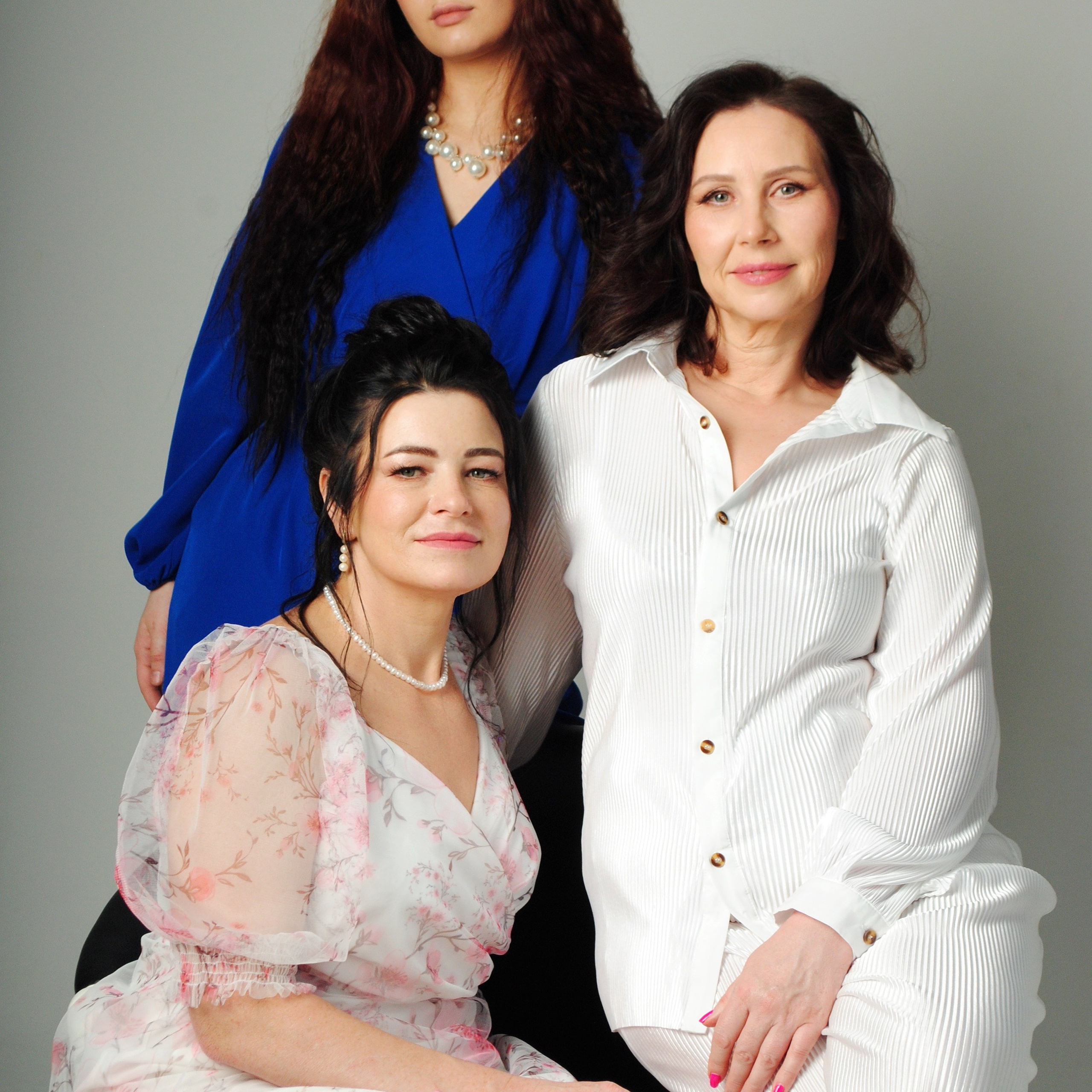 Елена и семья