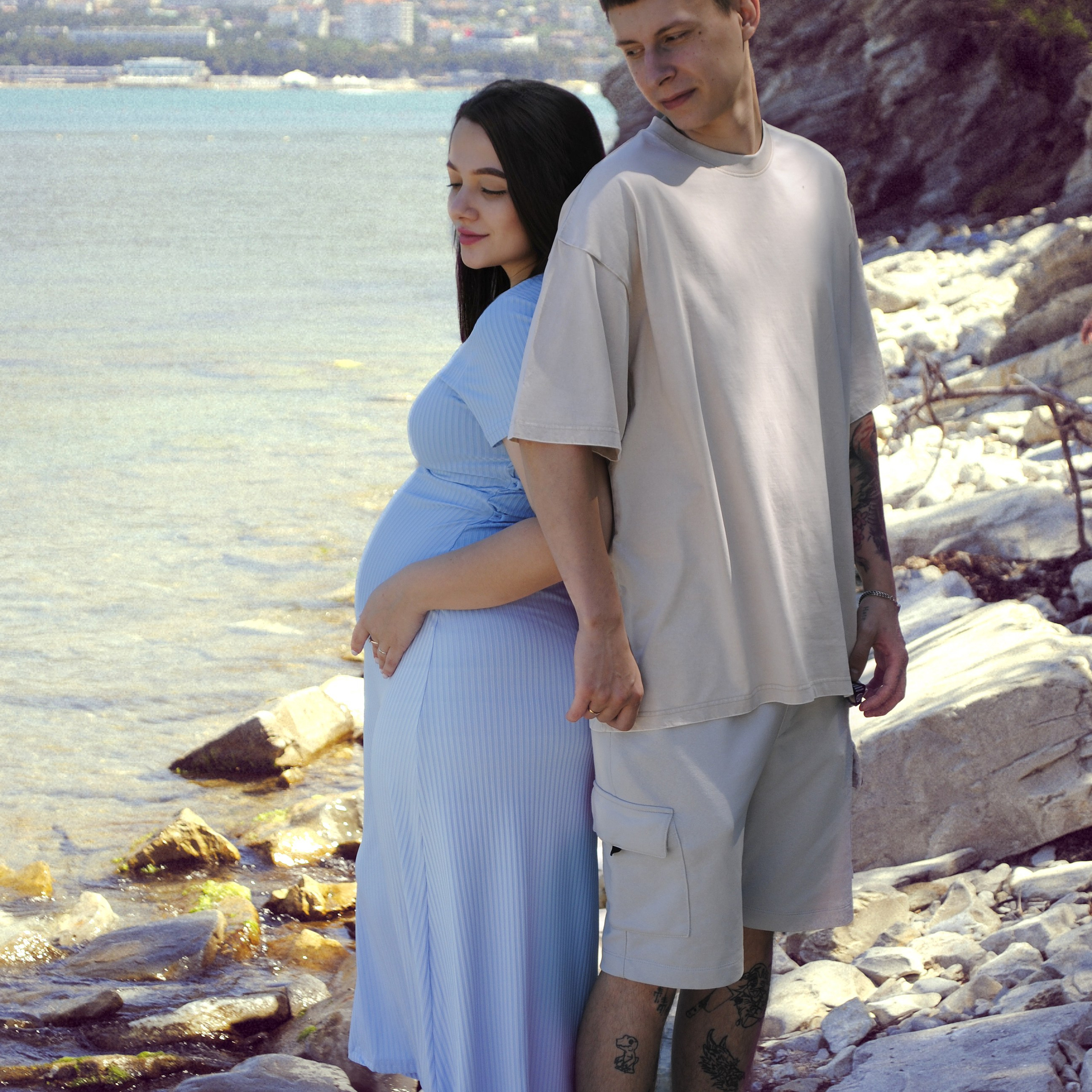 Беременность на берегу моря